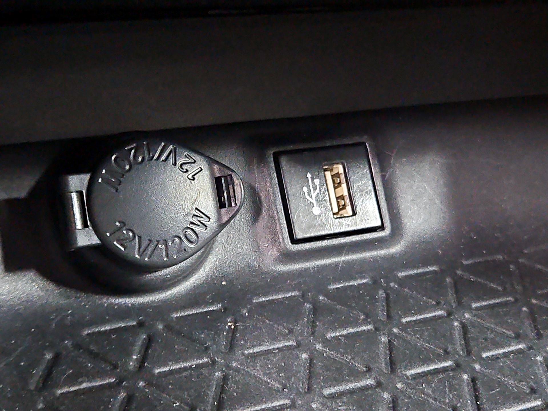Thumbnail: 2024 Toyota RAV4 - 18