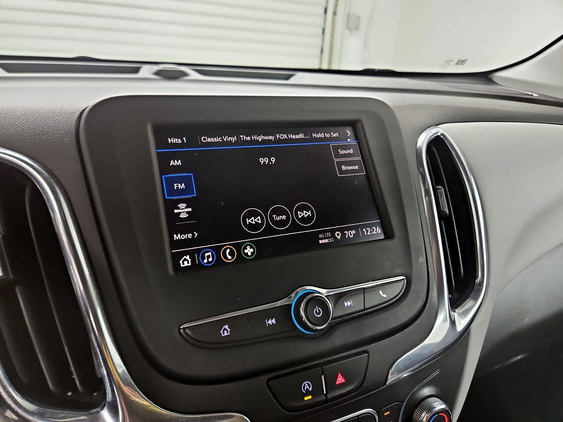 Thumbnail: 2022 Chevrolet Equinox - 15