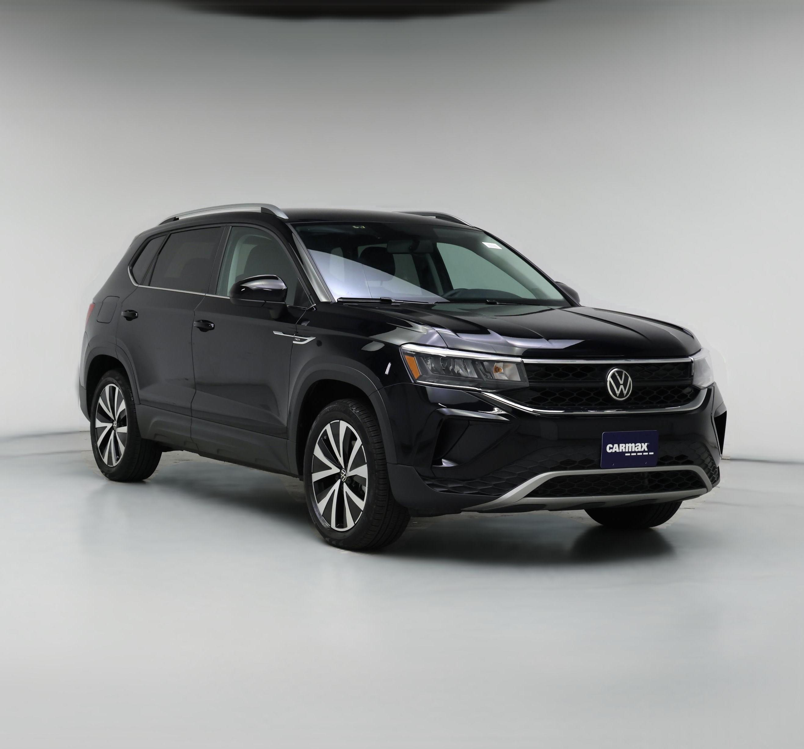 Thumbnail: 2022 Volkswagen Taos - 1