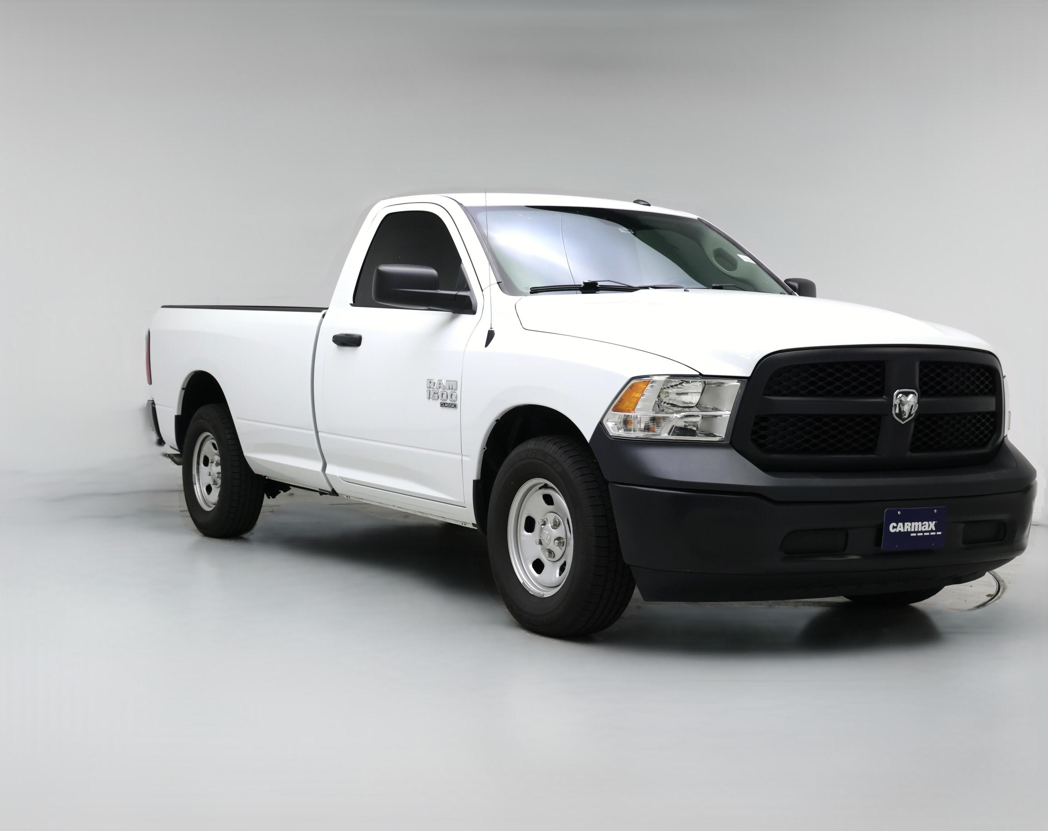 Thumbnail: 2023 RAM 1500 Classic - 1