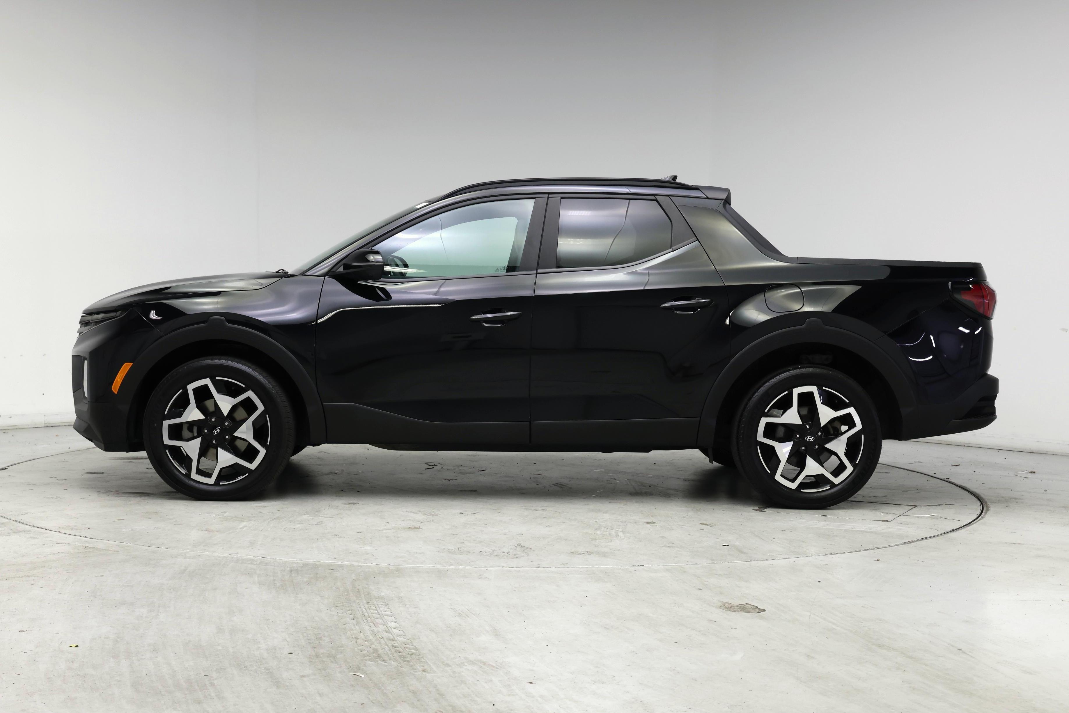 Thumbnail: 2022 Hyundai Santa Cruz - 3