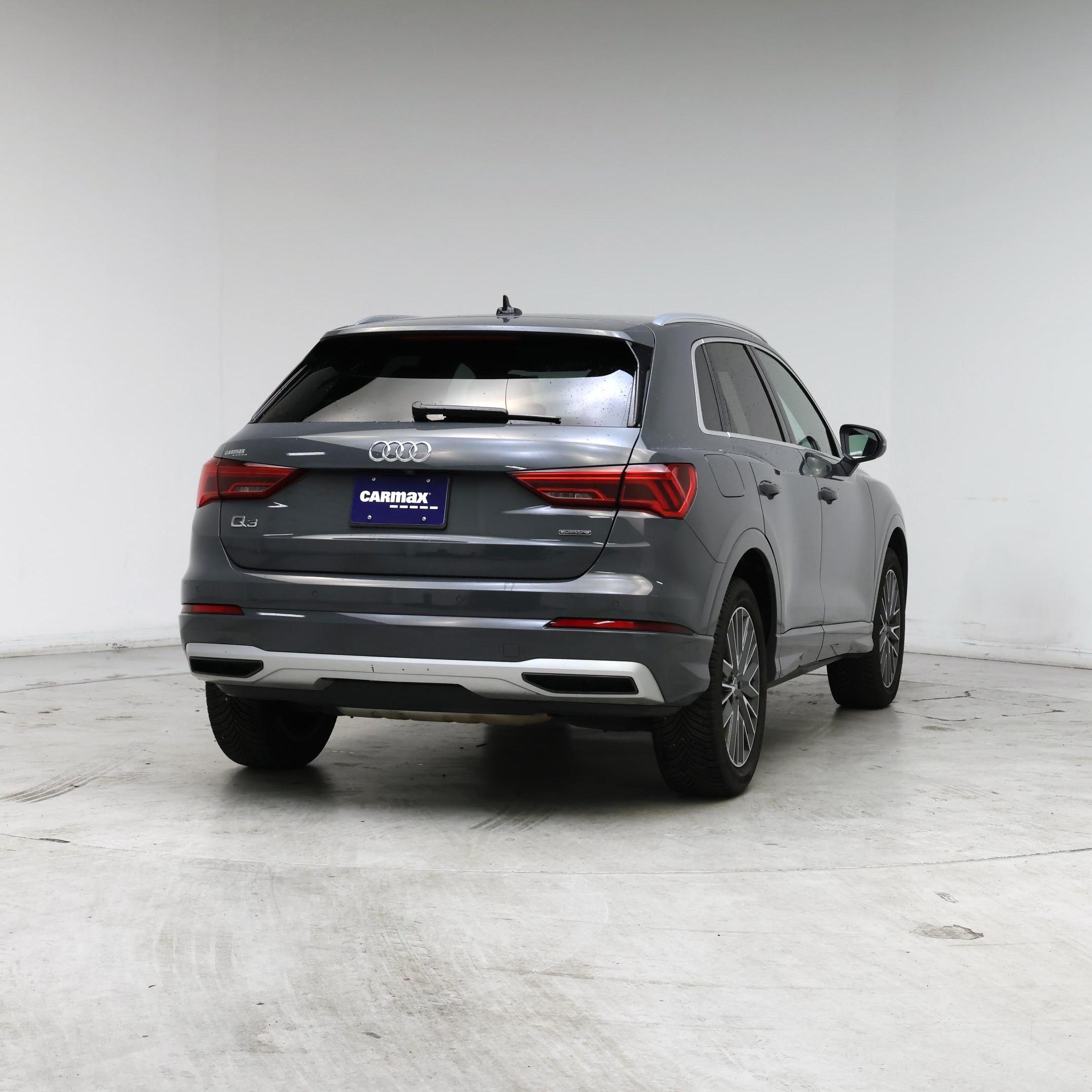 Thumbnail: 2022 Audi Q3 - 8