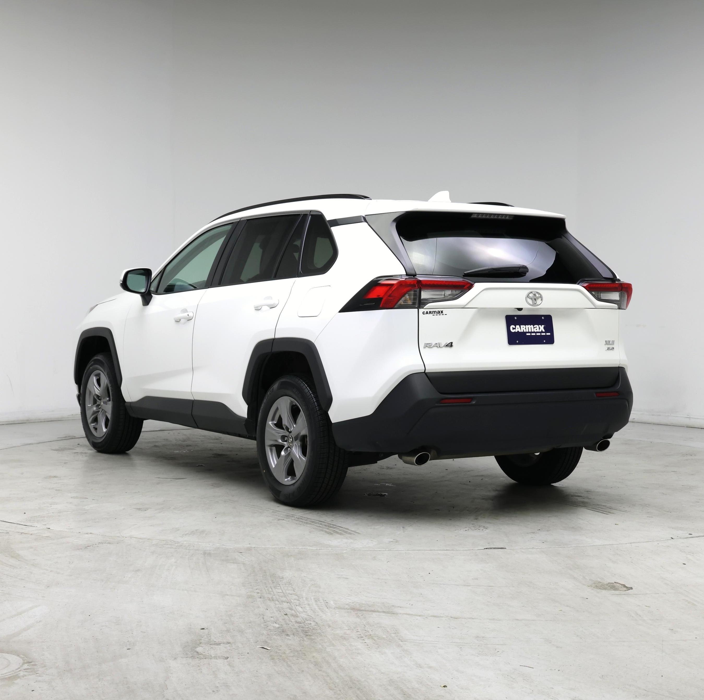 Thumbnail: 2024 Toyota RAV4 - 2
