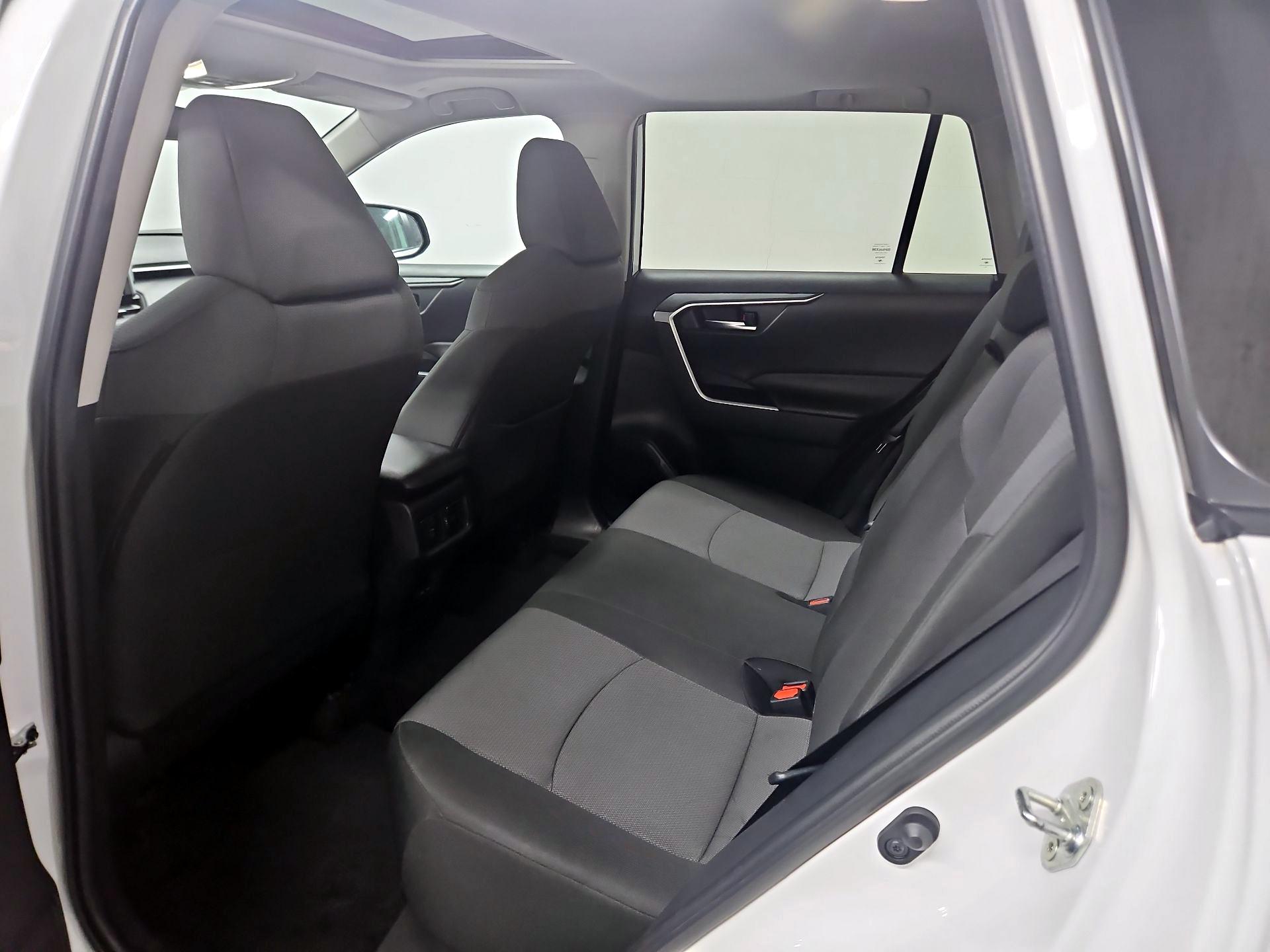 Thumbnail: 2024 Toyota RAV4 - 20