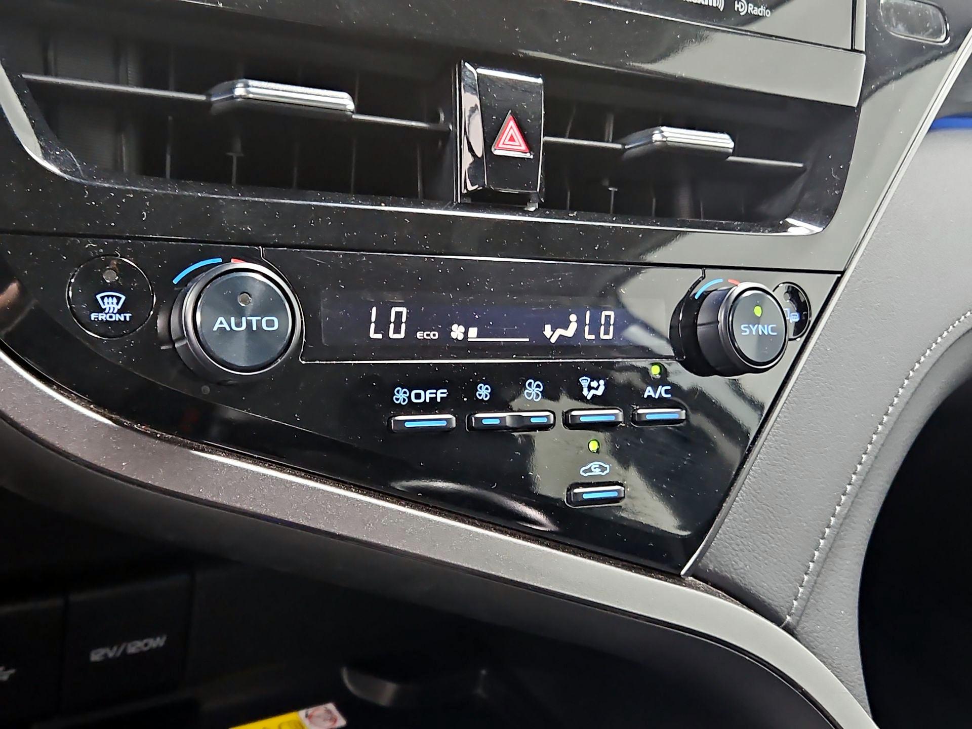 Thumbnail: 2024 Toyota Camry - 16