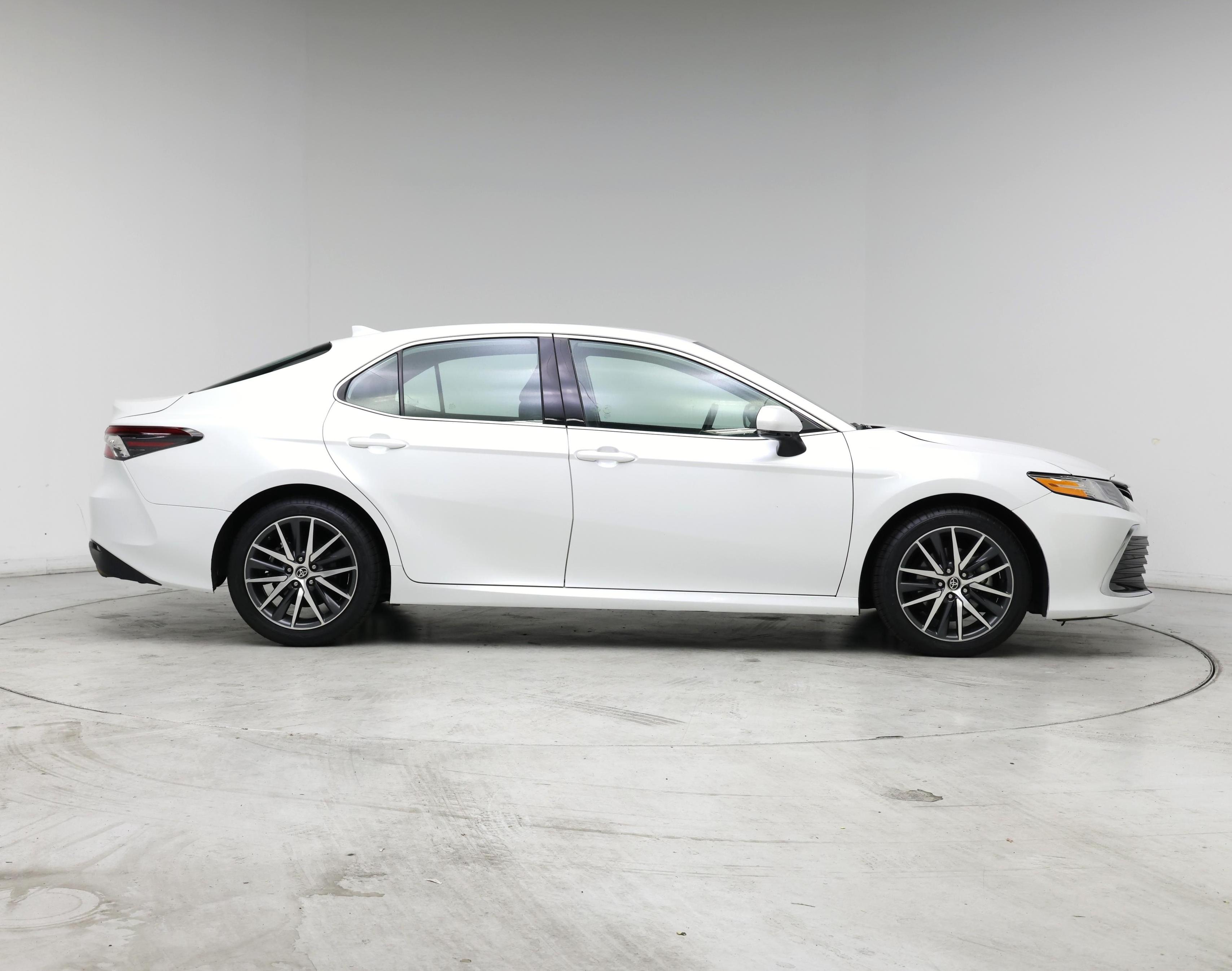 Thumbnail: 2024 Toyota Camry - 7