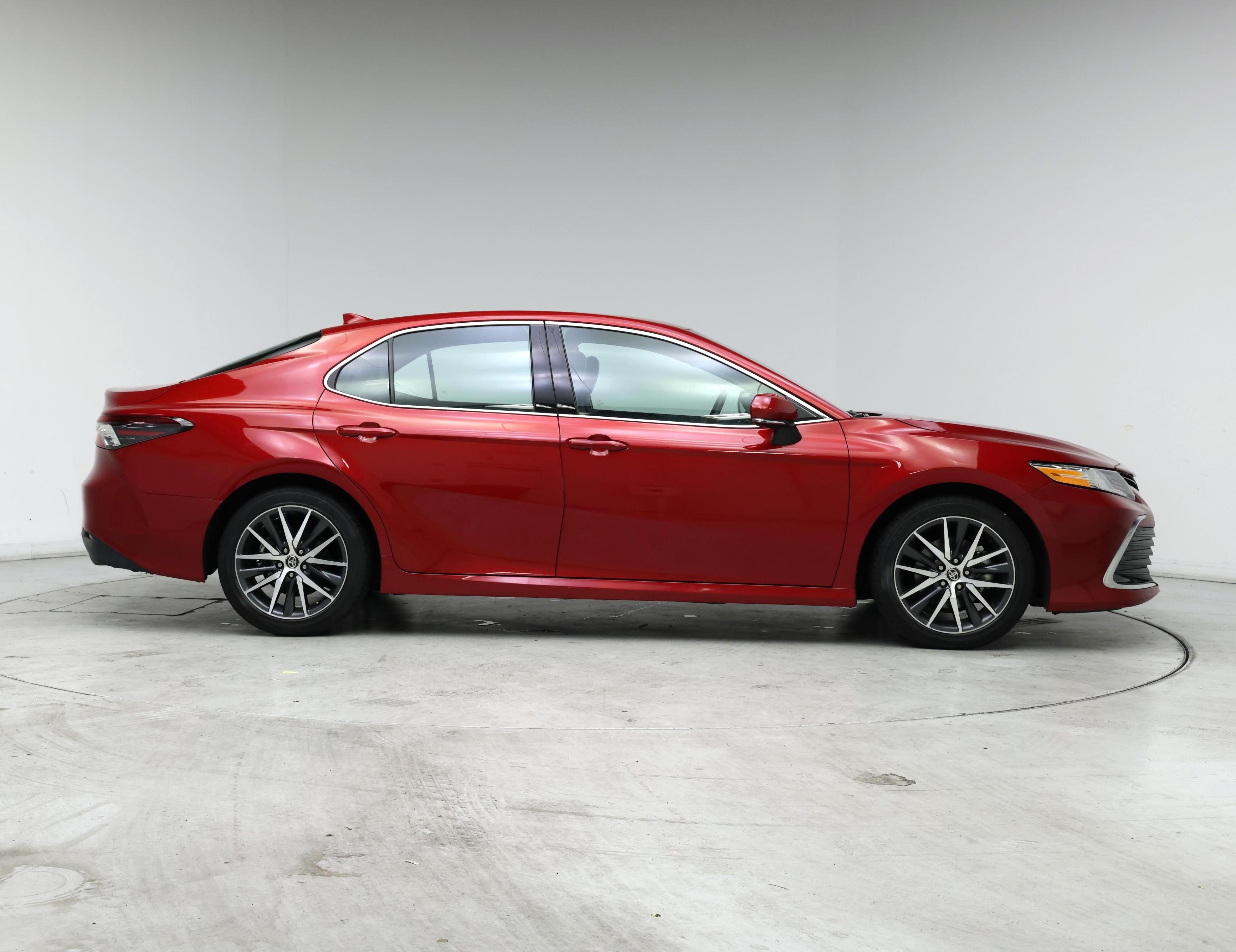 Thumbnail: 2024 Toyota Camry - 7