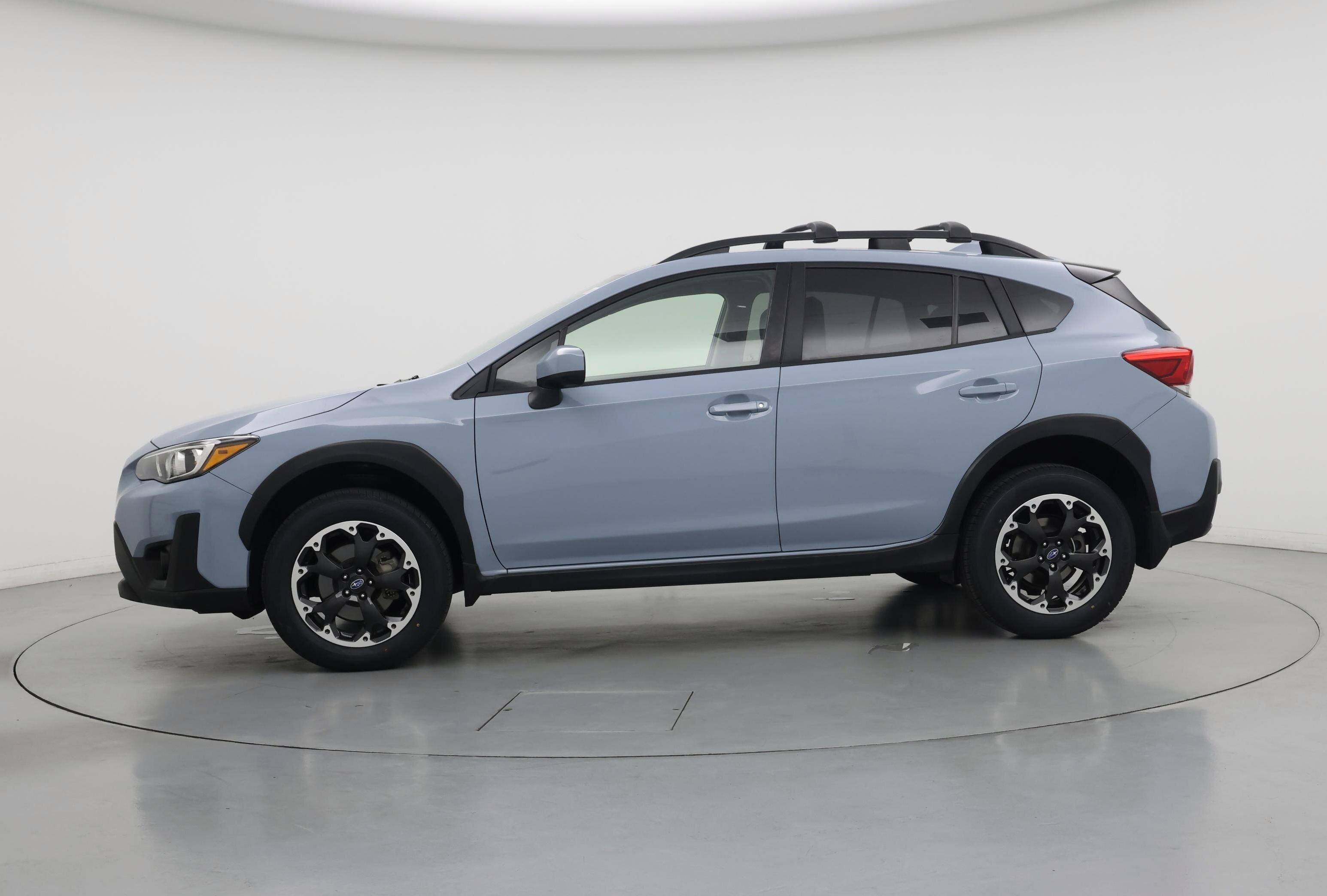 Thumbnail: 2021 Subaru Crosstrek - 3