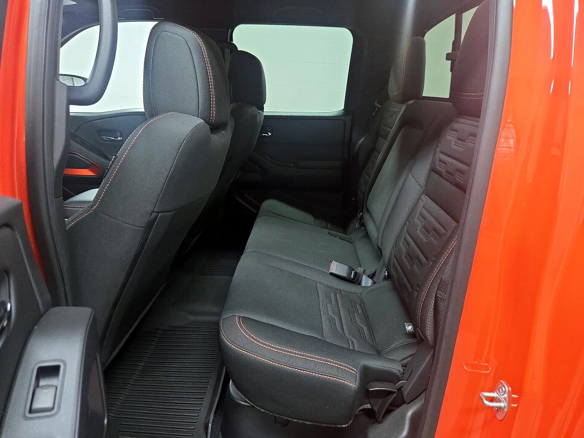 Thumbnail: 2025 Nissan Frontier - 19
