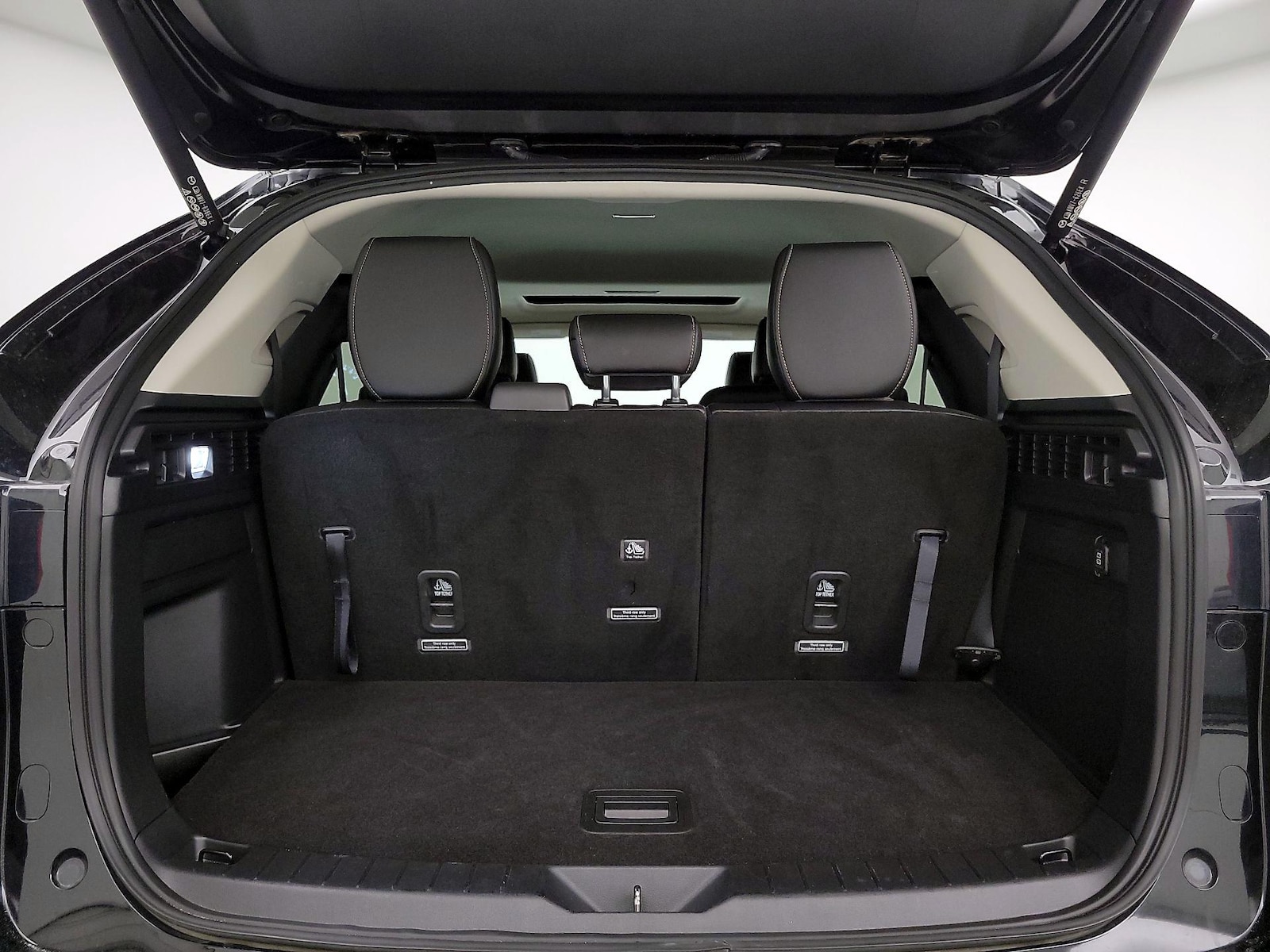 2025 Mazda CX-90 Preferred Package - Photo 24