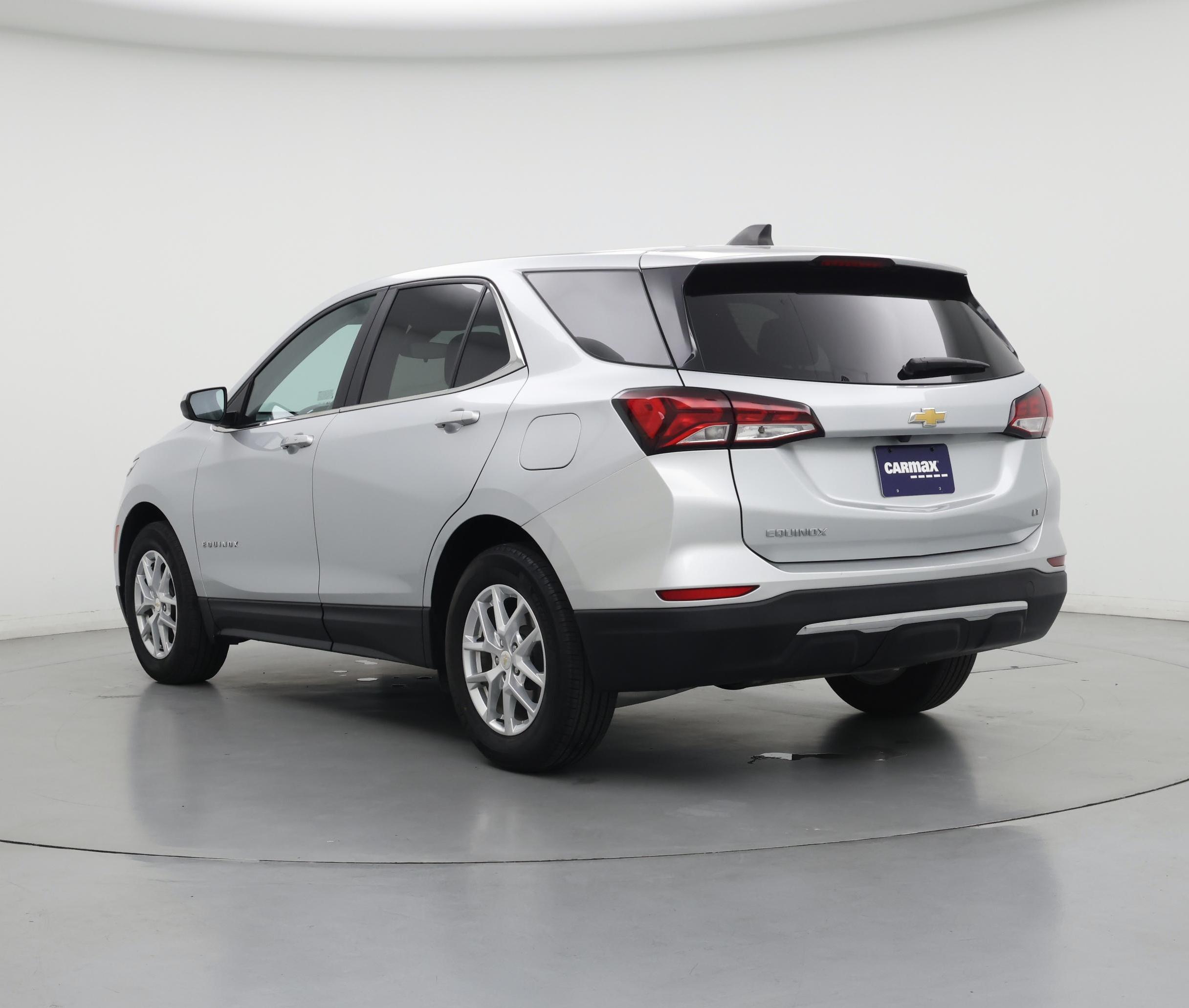 Thumbnail: 2022 Chevrolet Equinox - 2