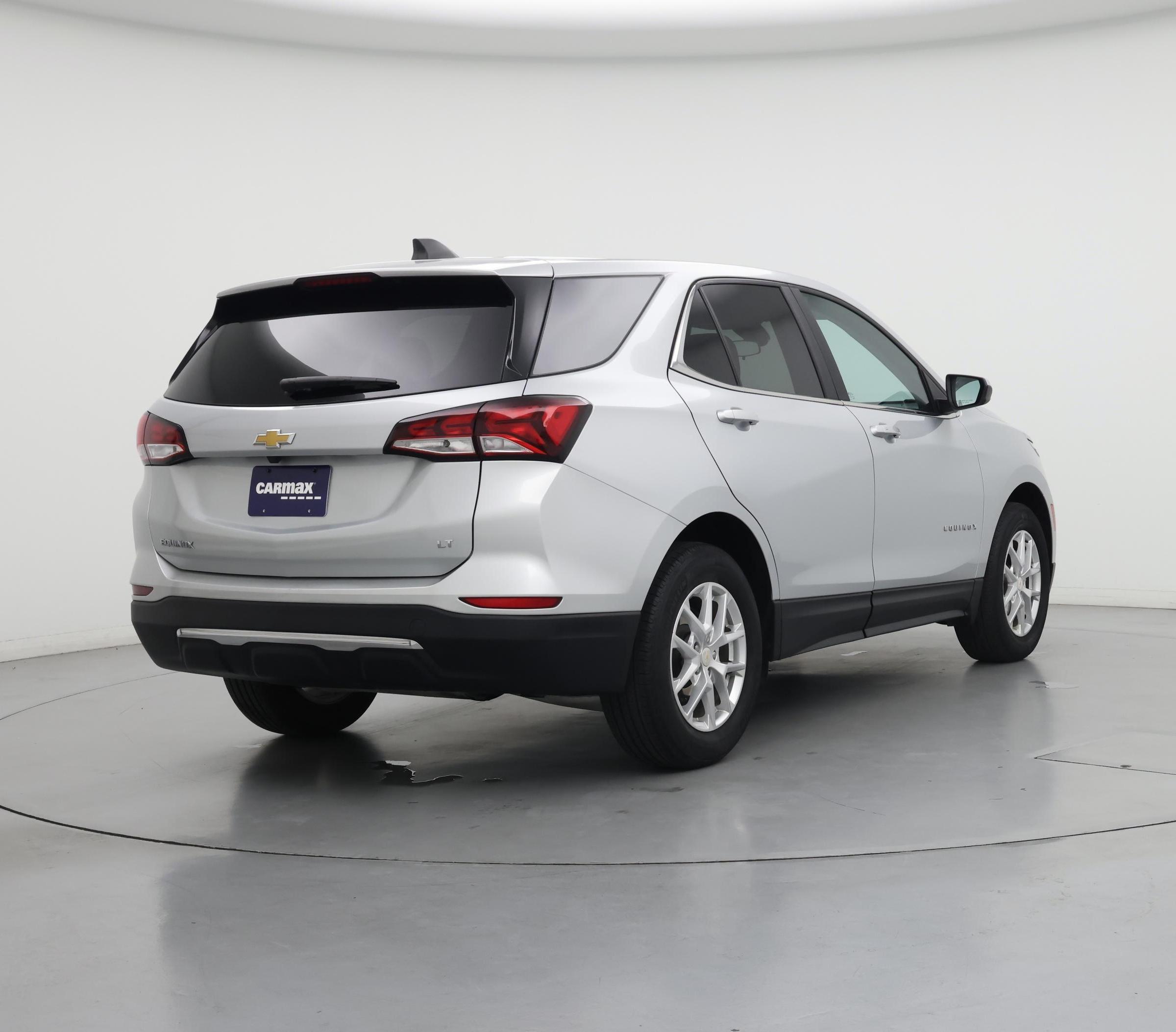Thumbnail: 2022 Chevrolet Equinox - 8