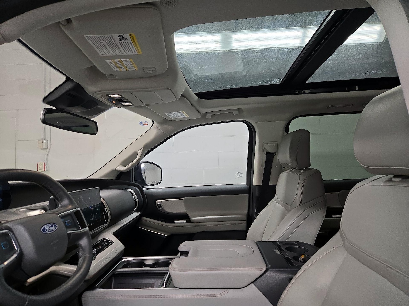 2025 Ford Expedition Active - Photo 21