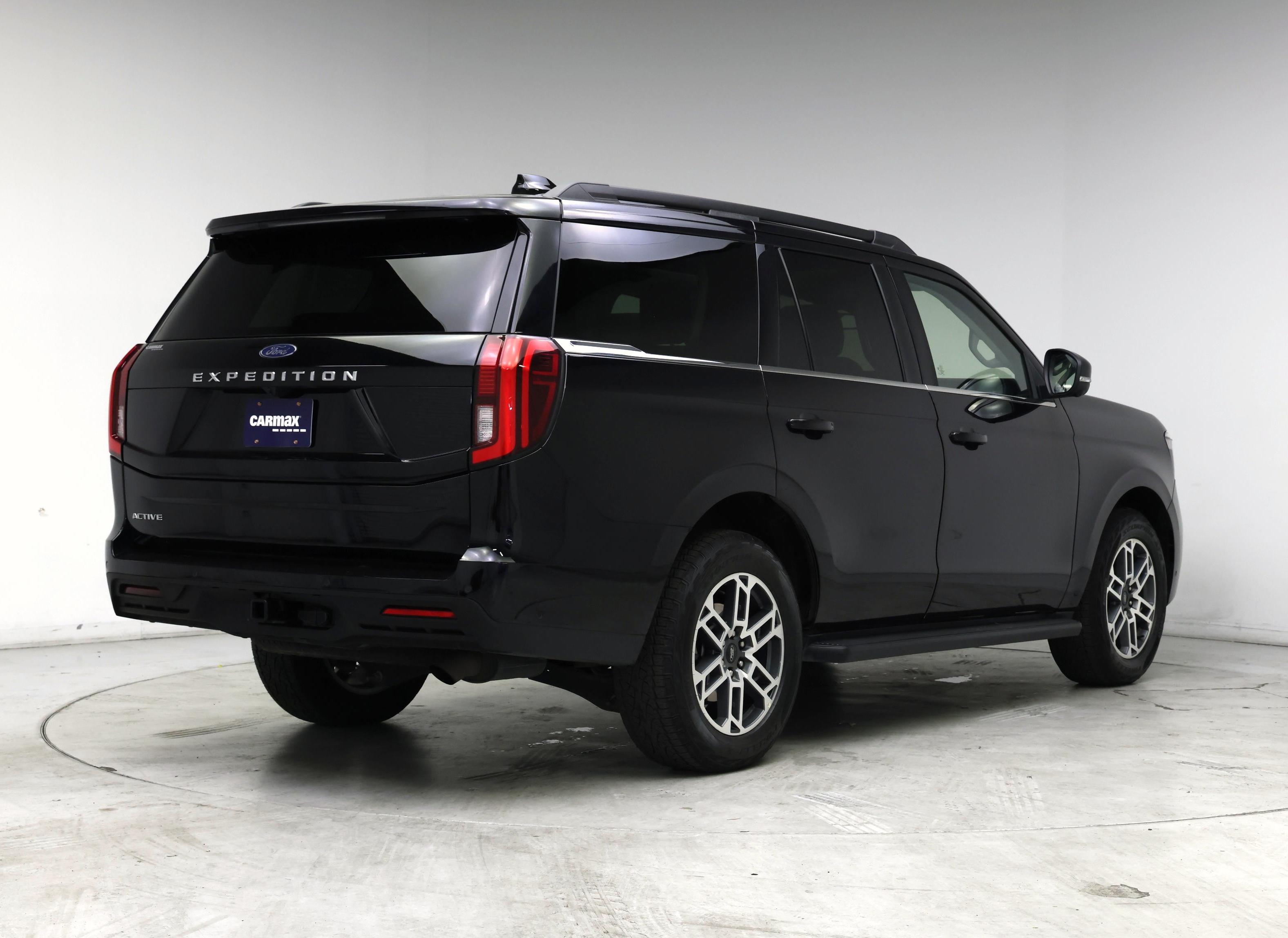 Thumbnail: 2025 Ford Expedition - 8