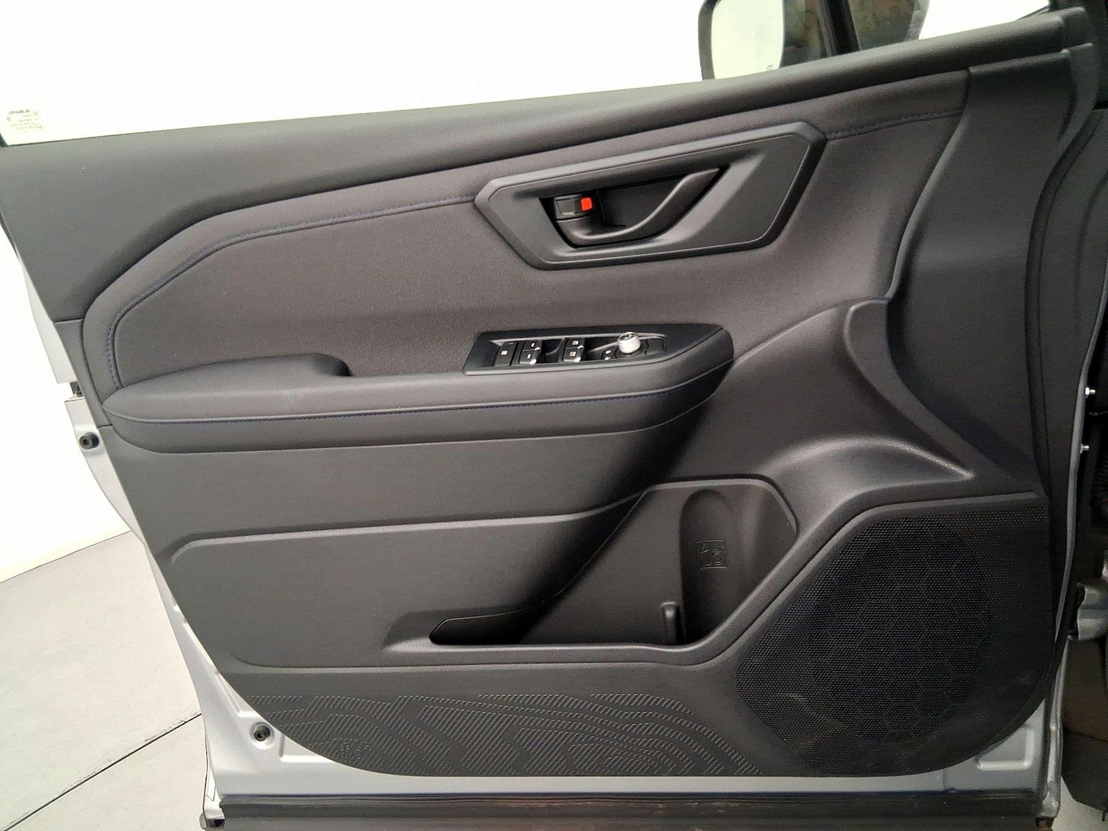 2025 Subaru Forester Premium - Photo 13