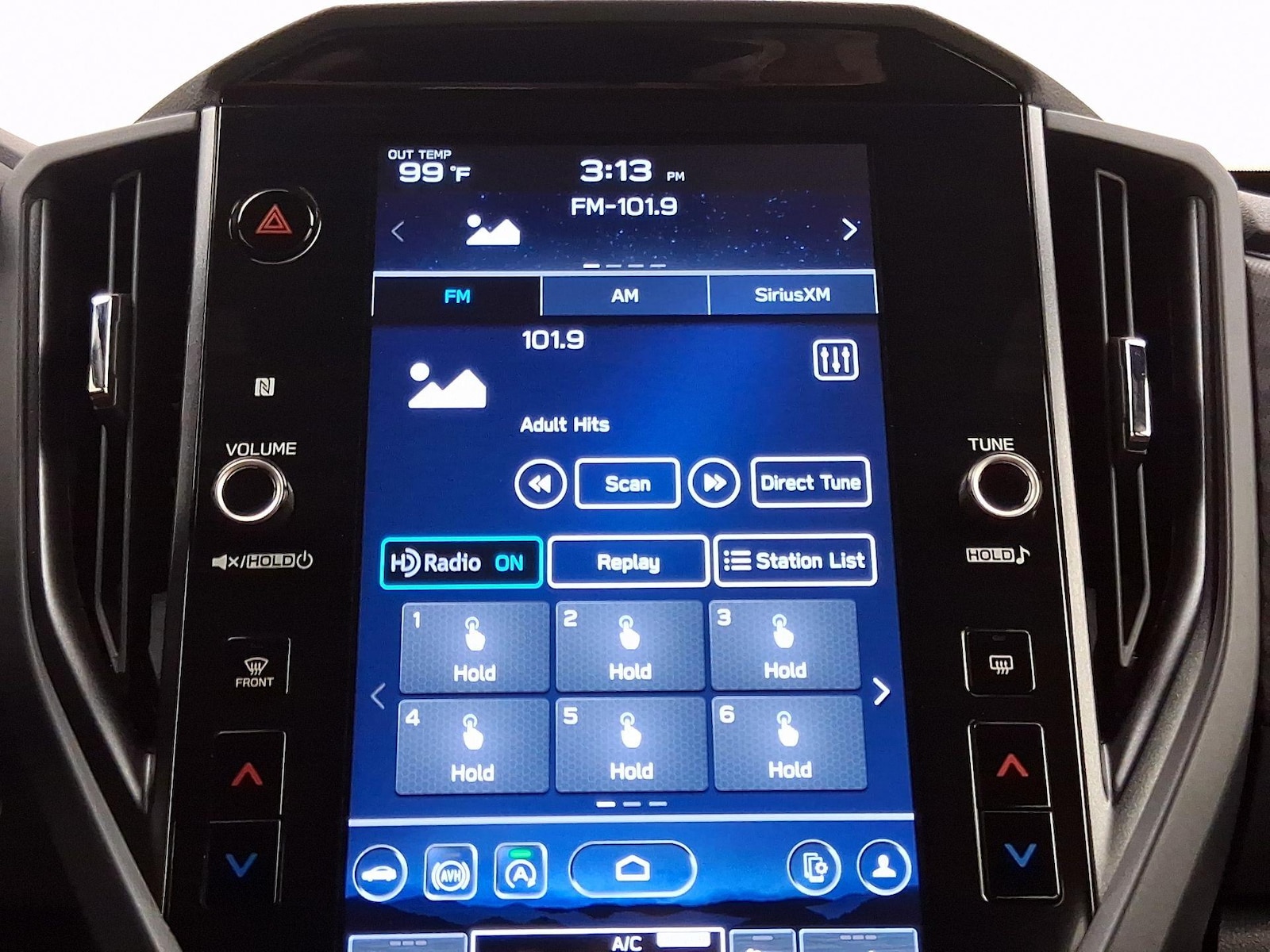 2025 Subaru Forester Premium - Photo 16