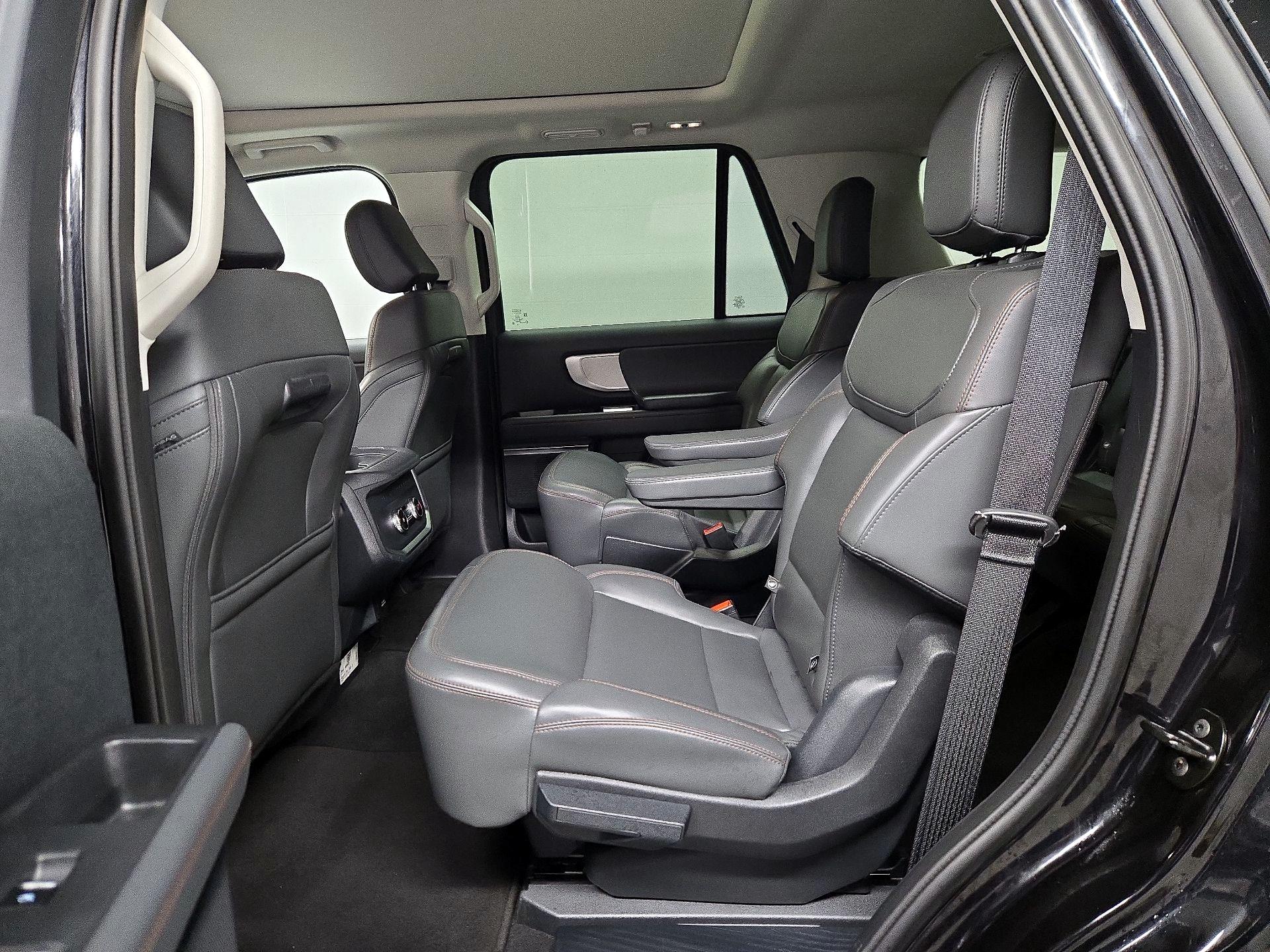 Thumbnail: 2025 Ford Expedition - 20