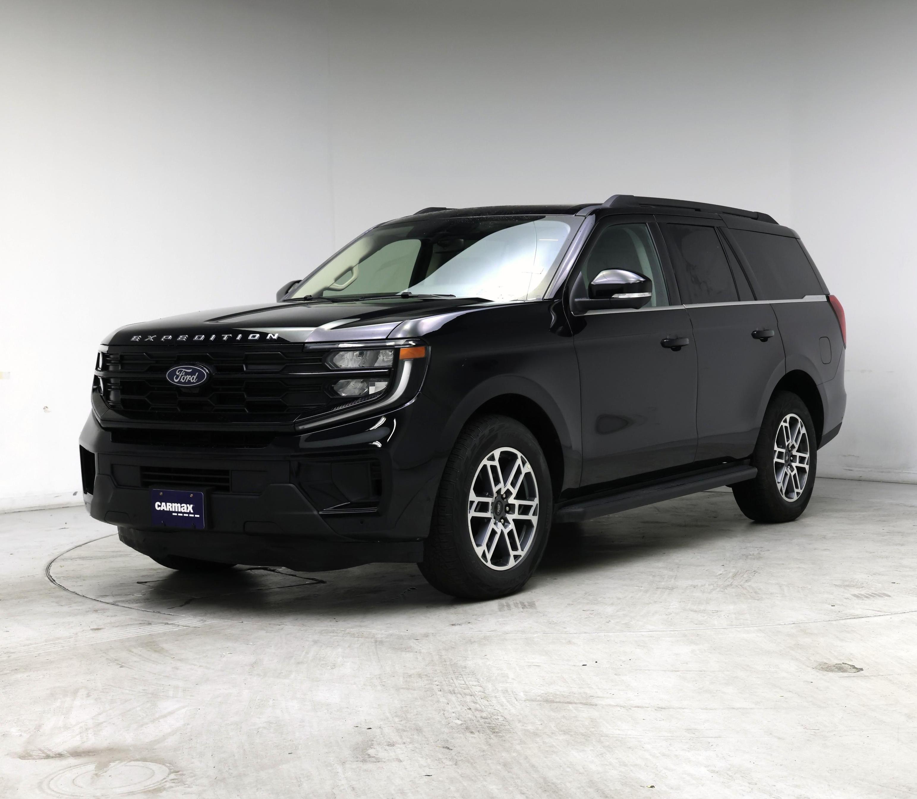 Thumbnail: 2025 Ford Expedition - 4