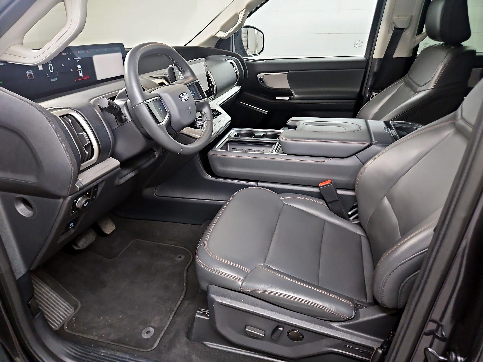 Thumbnail: 2025 Ford Expedition MAX - 11