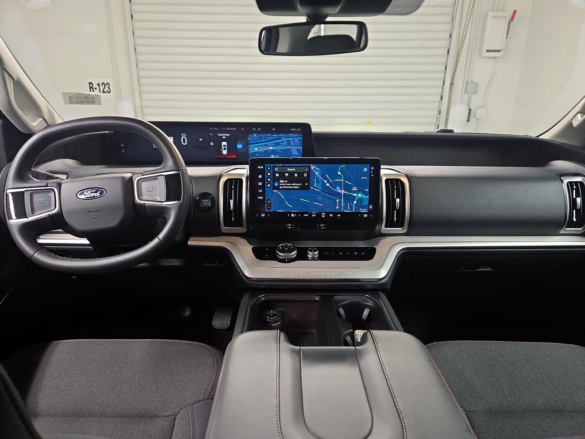 Thumbnail: 2025 Ford Expedition MAX - 9