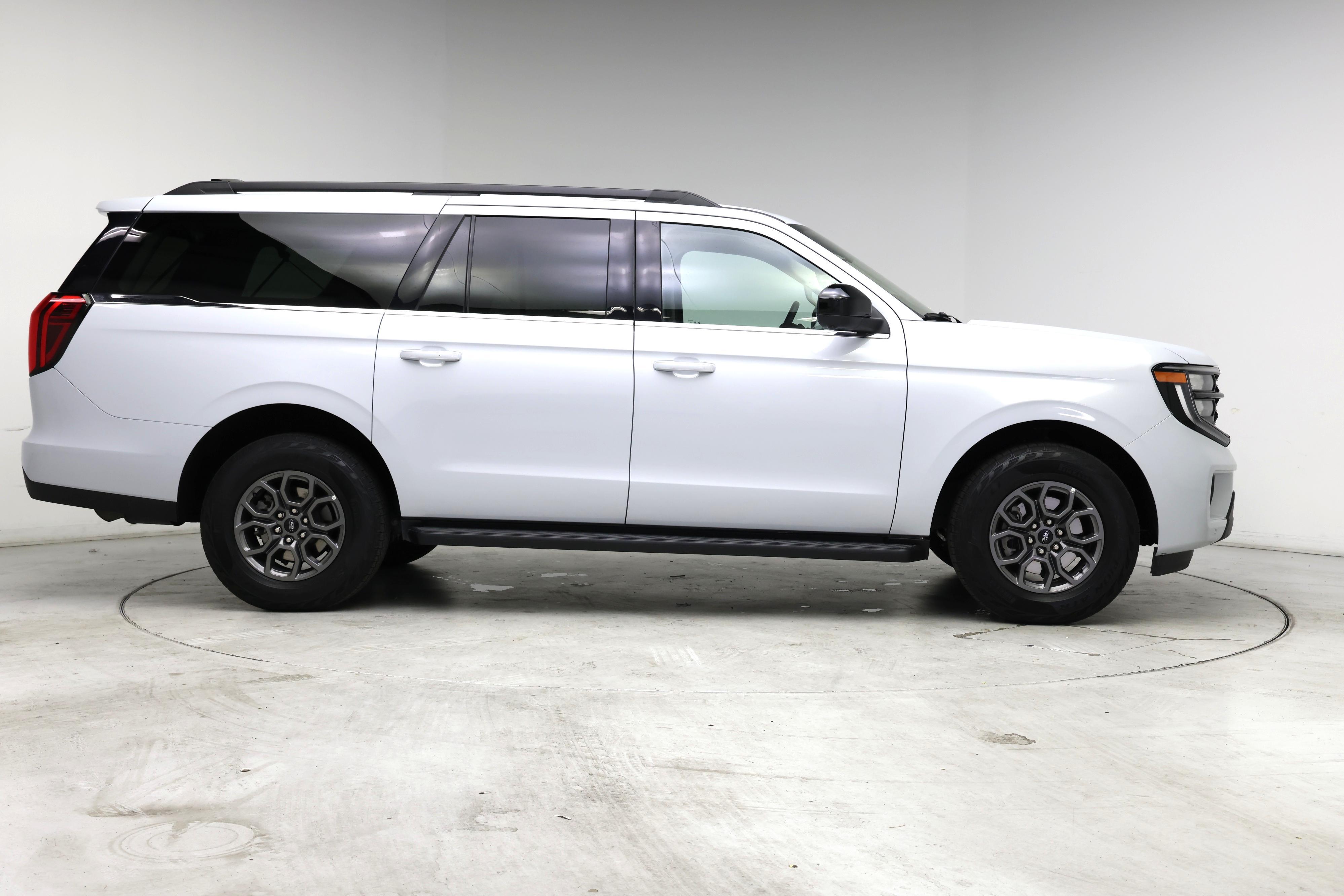 Thumbnail: 2025 Ford Expedition MAX - 7