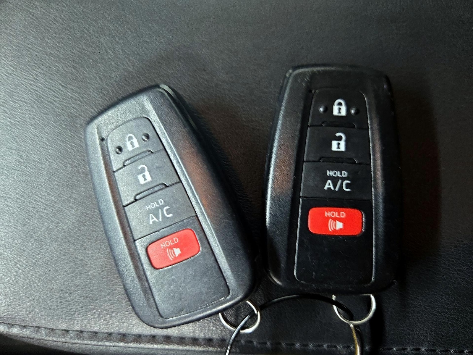 2022 Toyota Prius Prime Limited - Photo 23