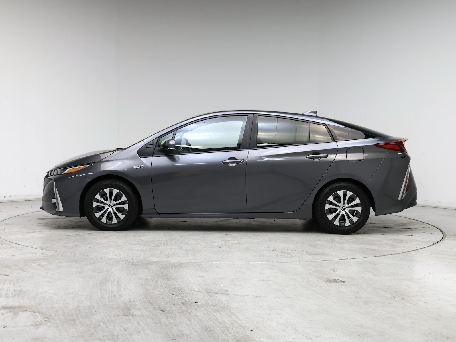 2022 Toyota Prius Prime Limited - Photo 4