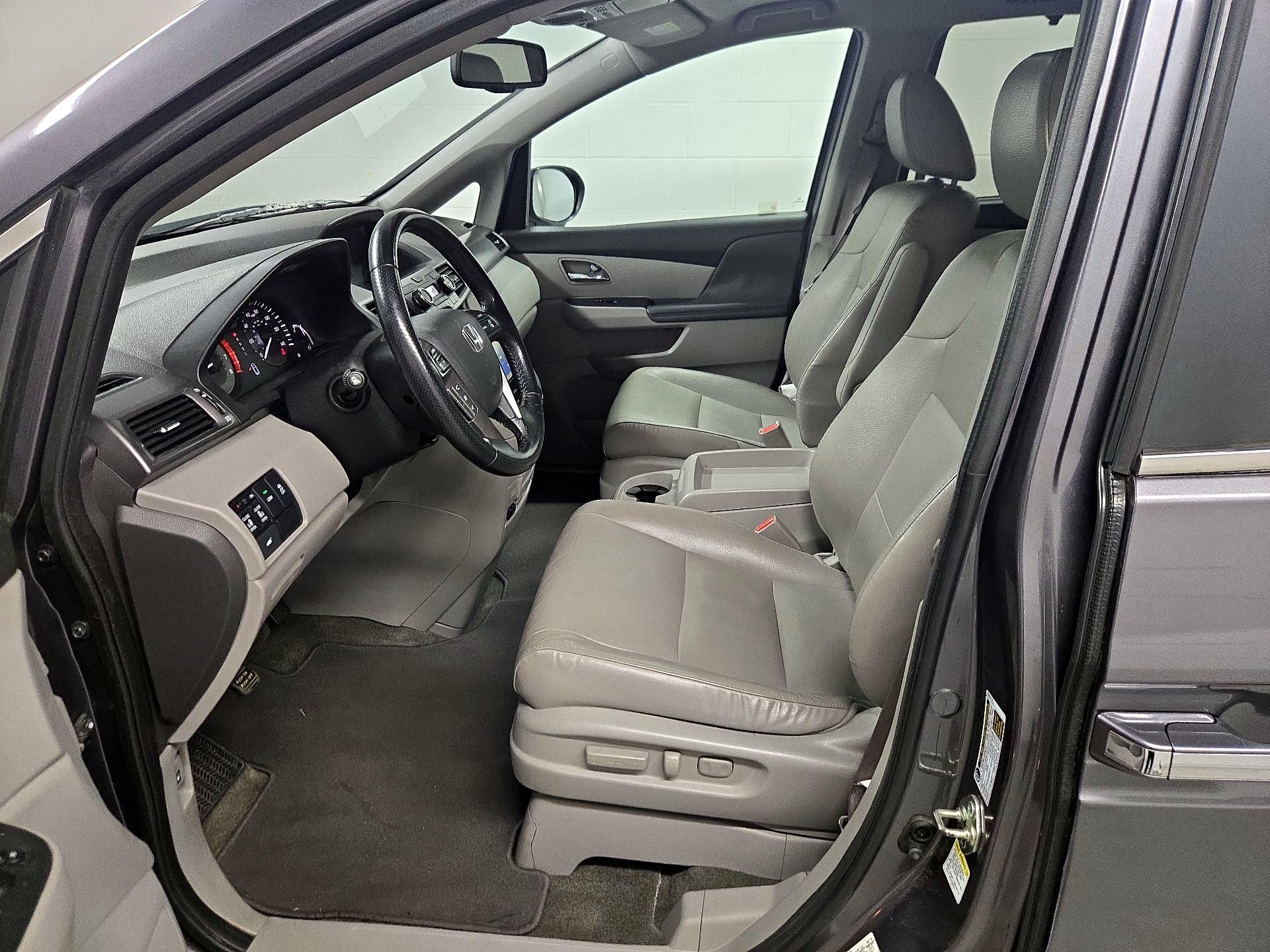 Thumbnail: 2015 Honda Odyssey - 11