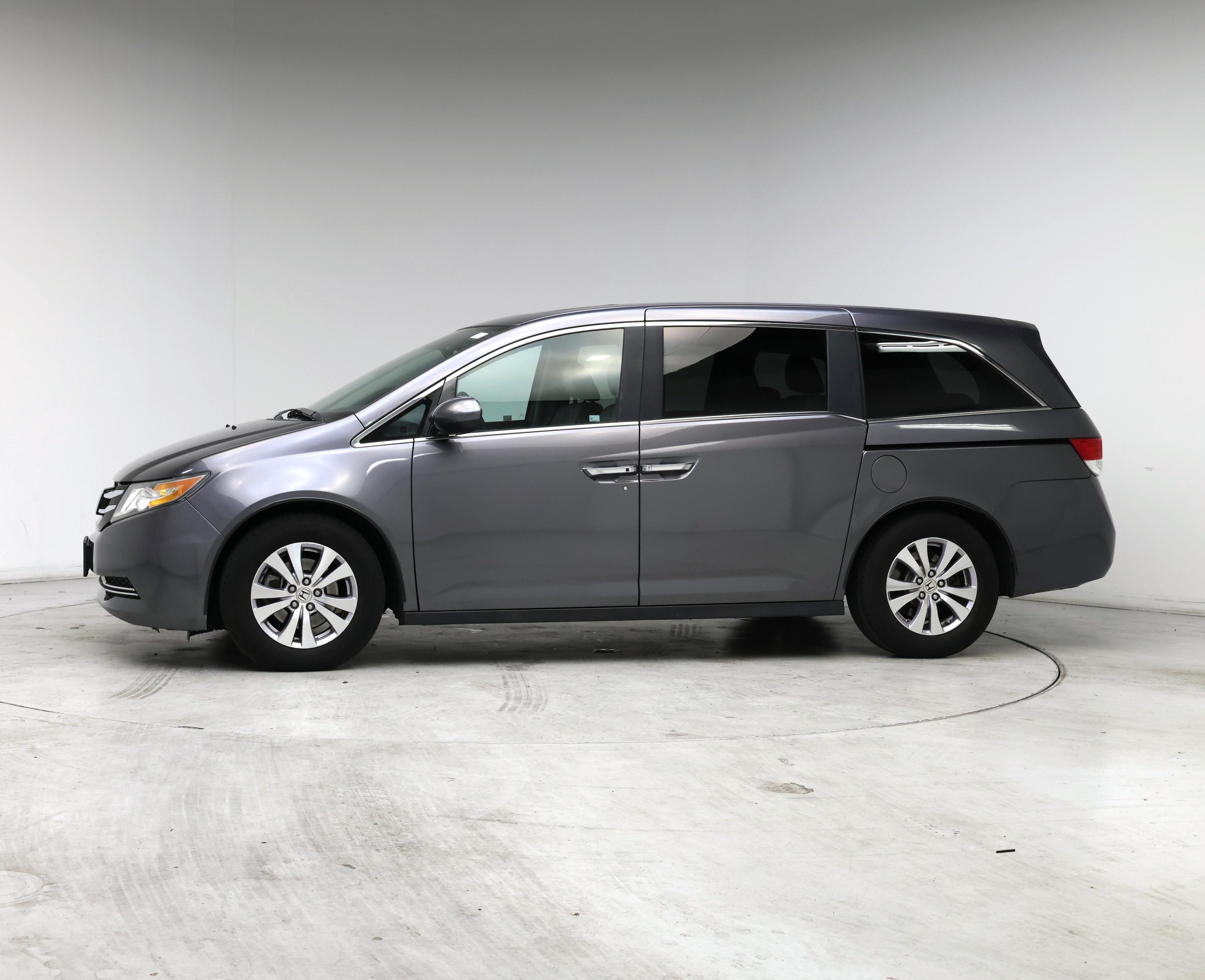 Thumbnail: 2015 Honda Odyssey - 3