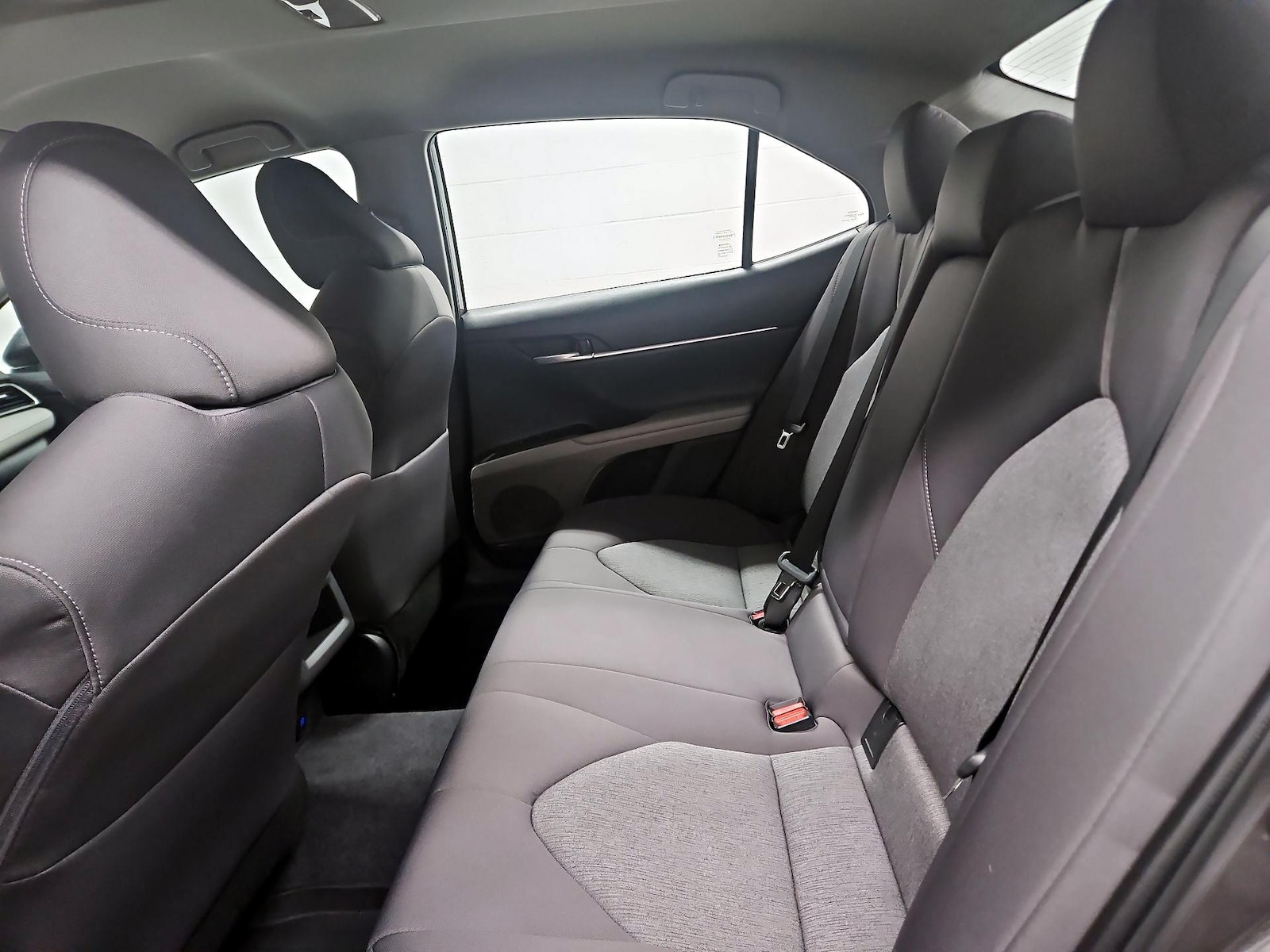 2022 Toyota Camry LE - Photo 20
