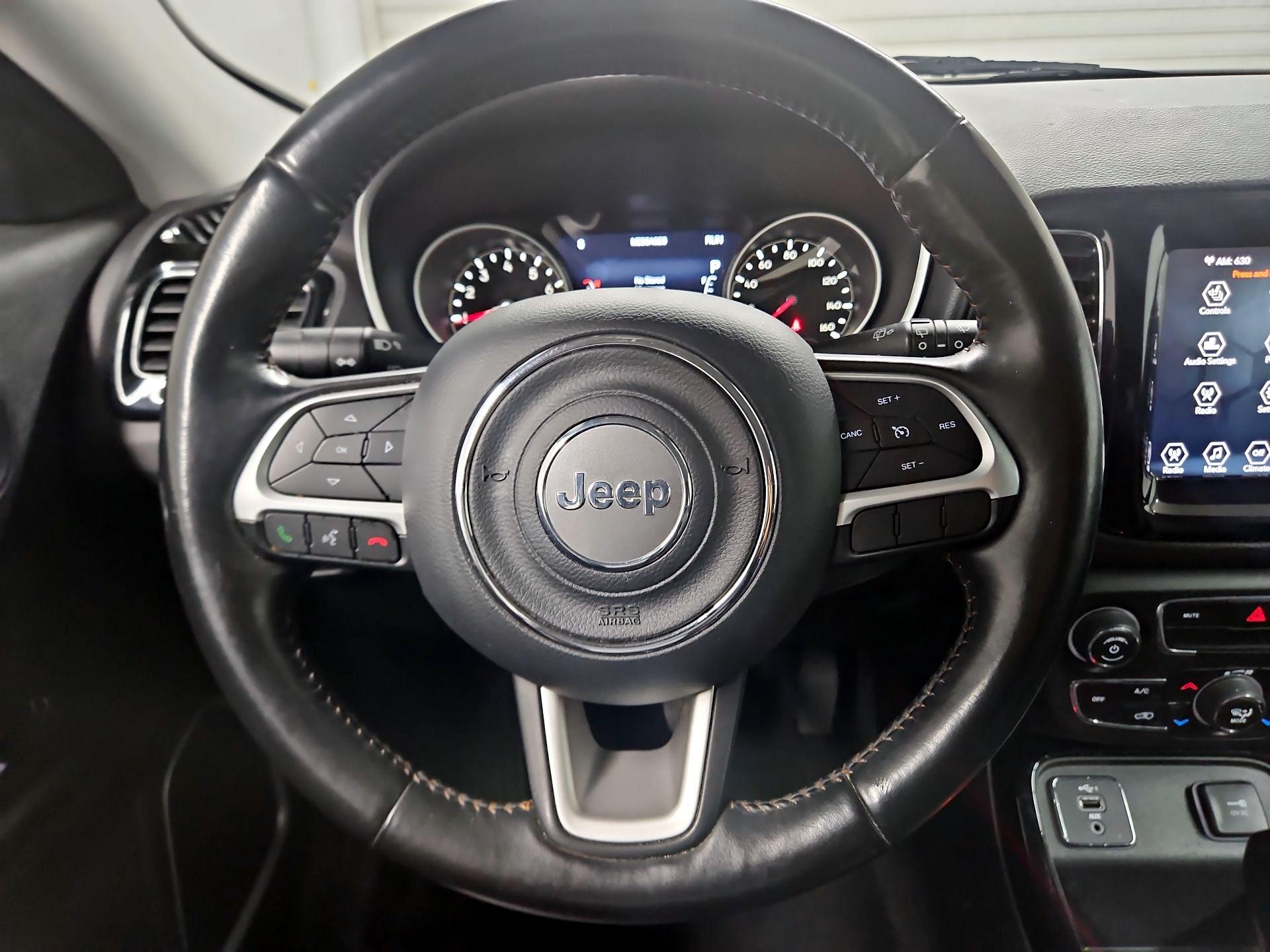 Thumbnail: 2019 Jeep Compass - 10
