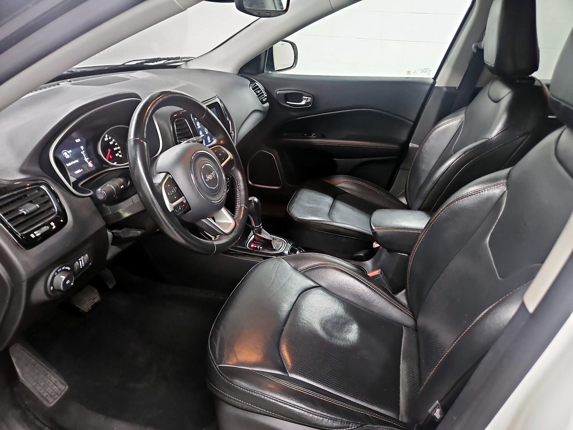 Thumbnail: 2019 Jeep Compass - 11