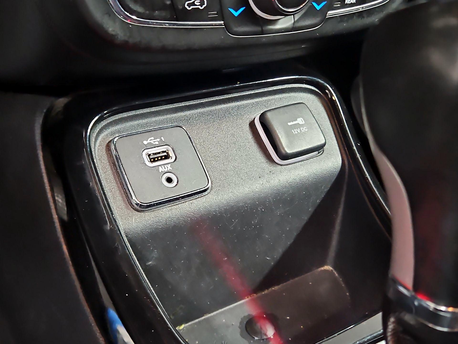 Thumbnail: 2019 Jeep Compass - 18