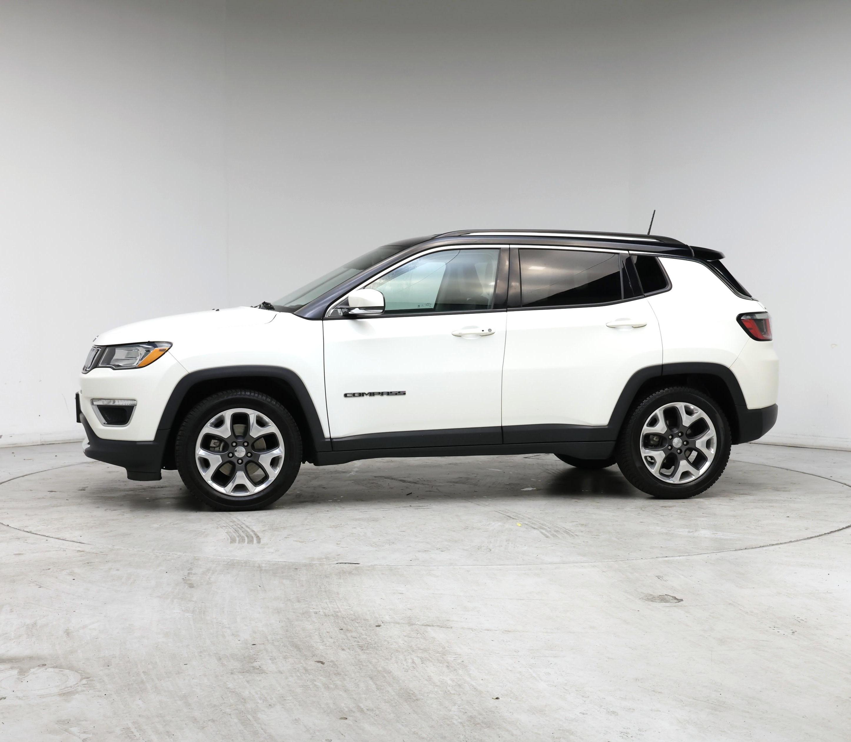 Thumbnail: 2019 Jeep Compass - 3