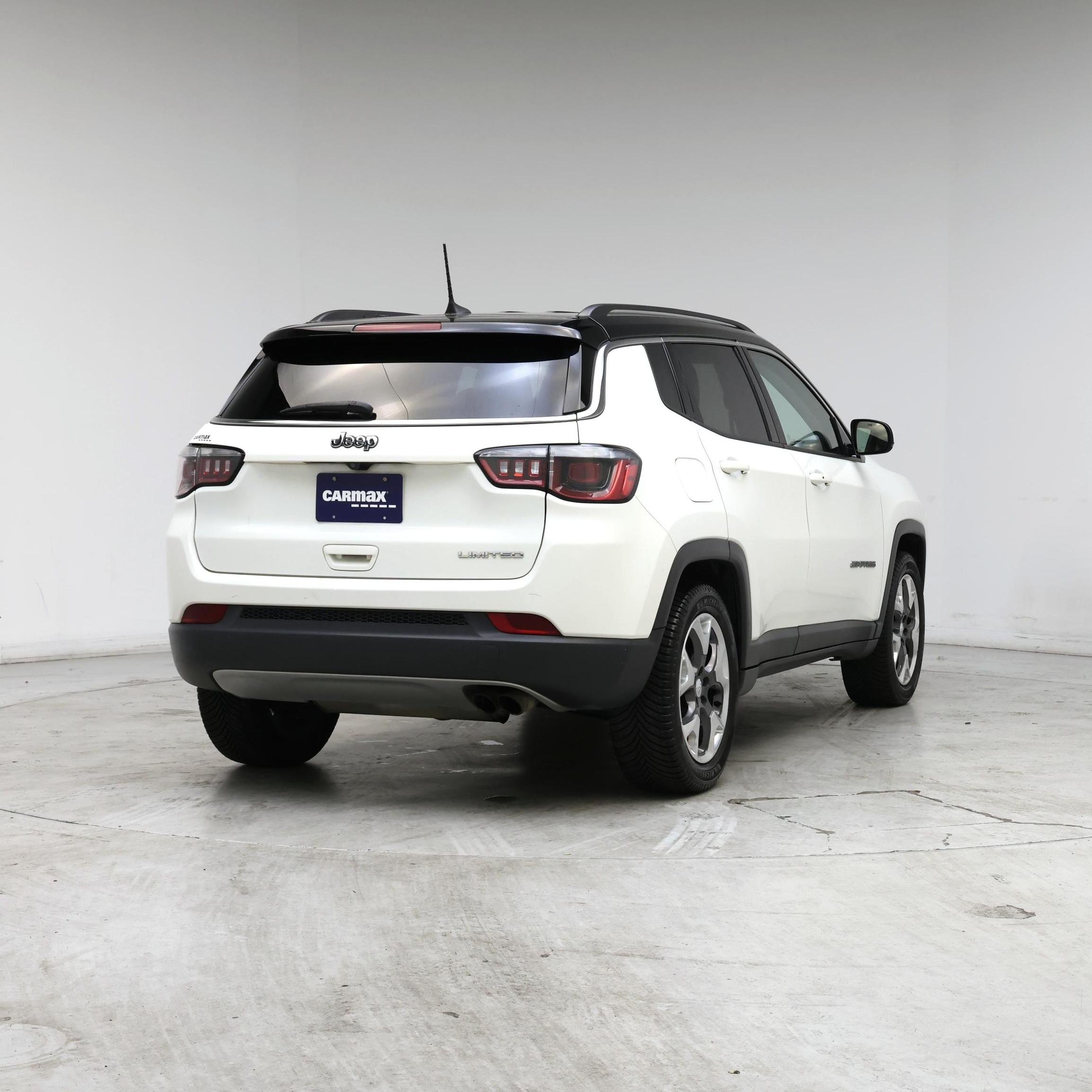 Thumbnail: 2019 Jeep Compass - 8