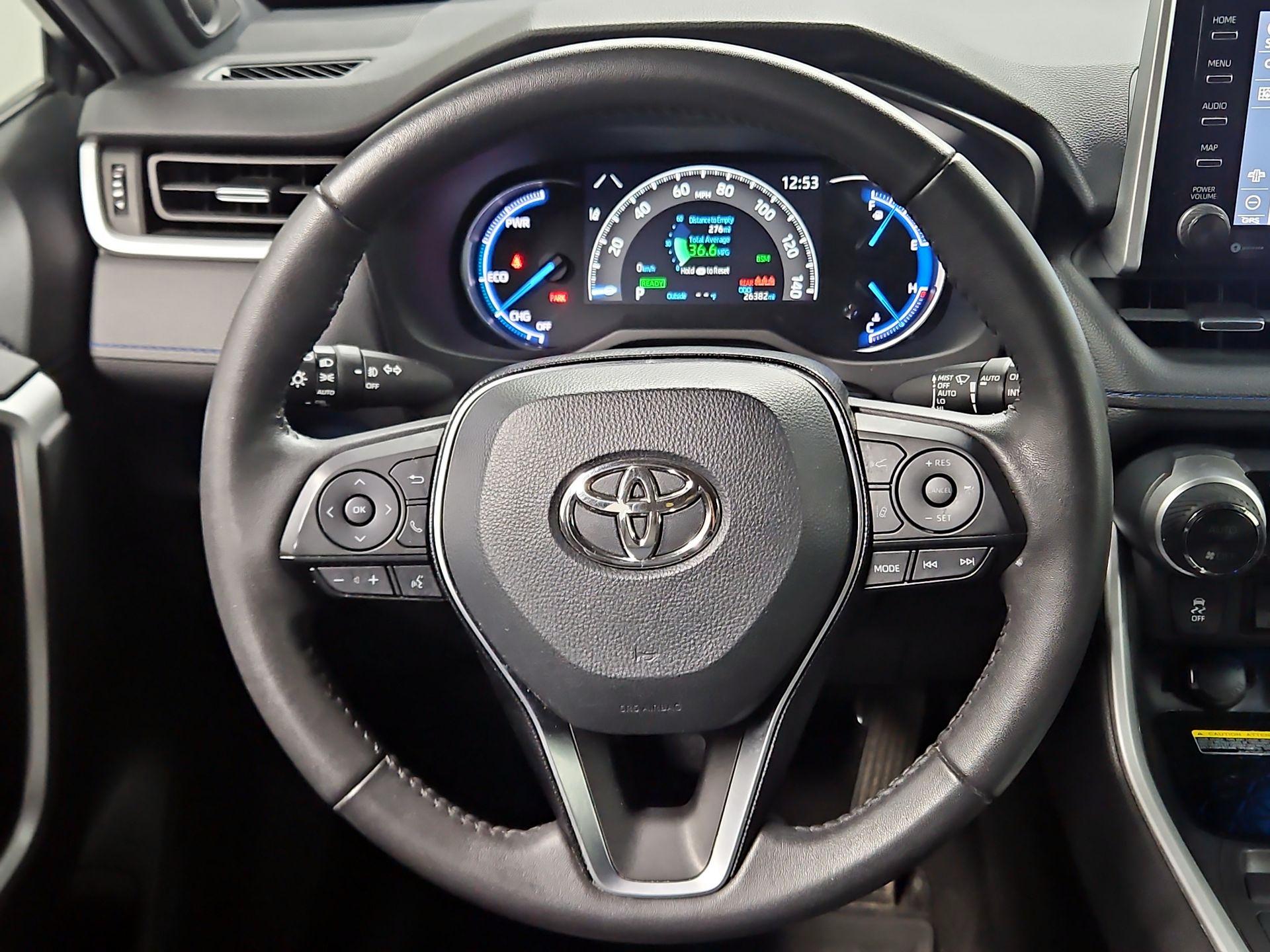 Thumbnail: 2021 Toyota RAV4 - 10