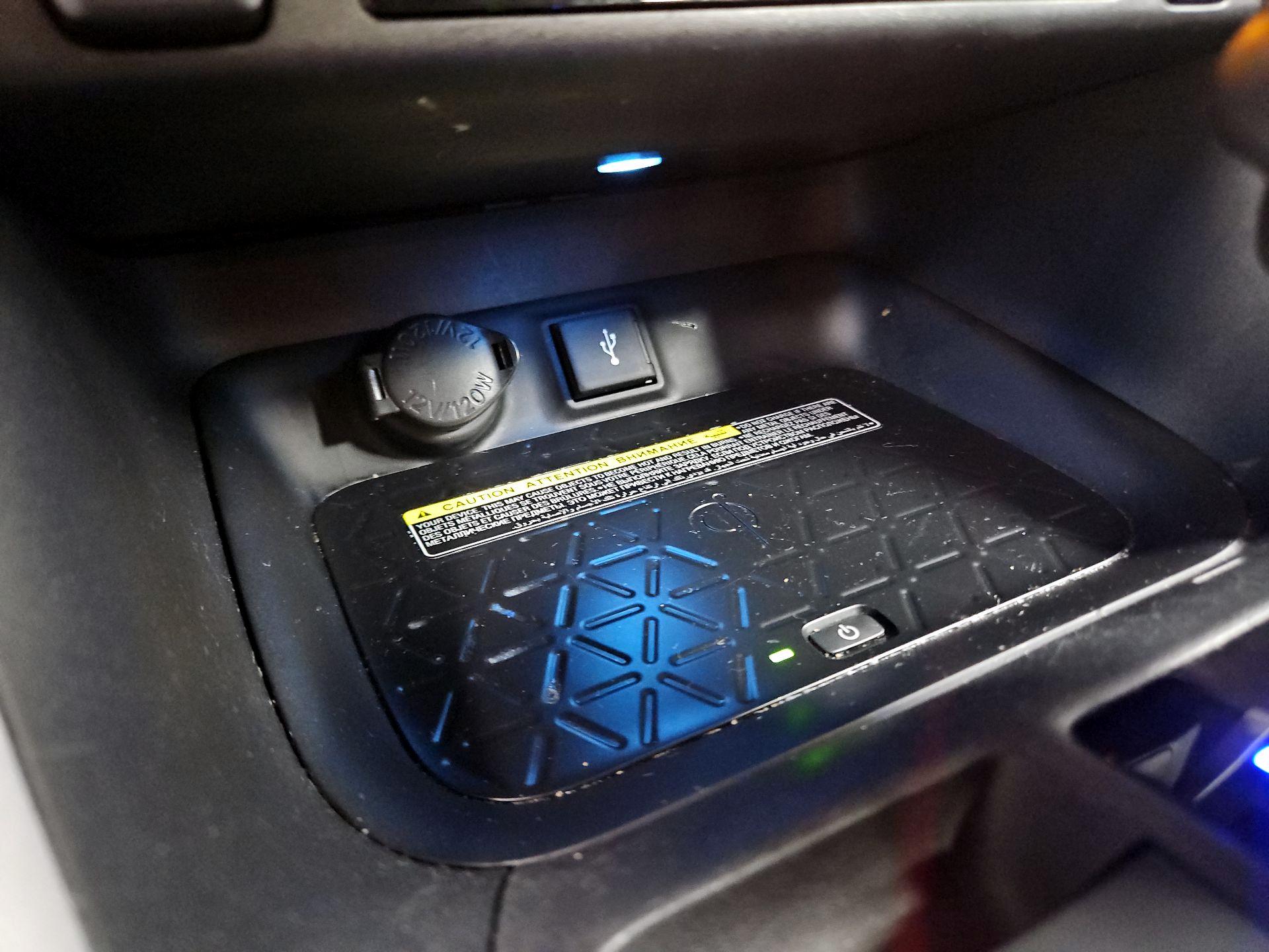 Thumbnail: 2021 Toyota RAV4 - 19