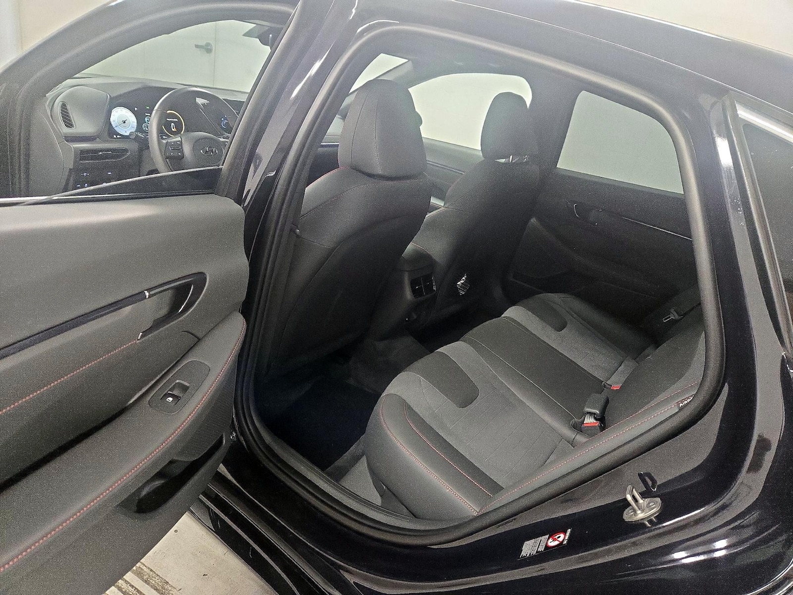 2023 Hyundai Sonata N Line - Photo 22