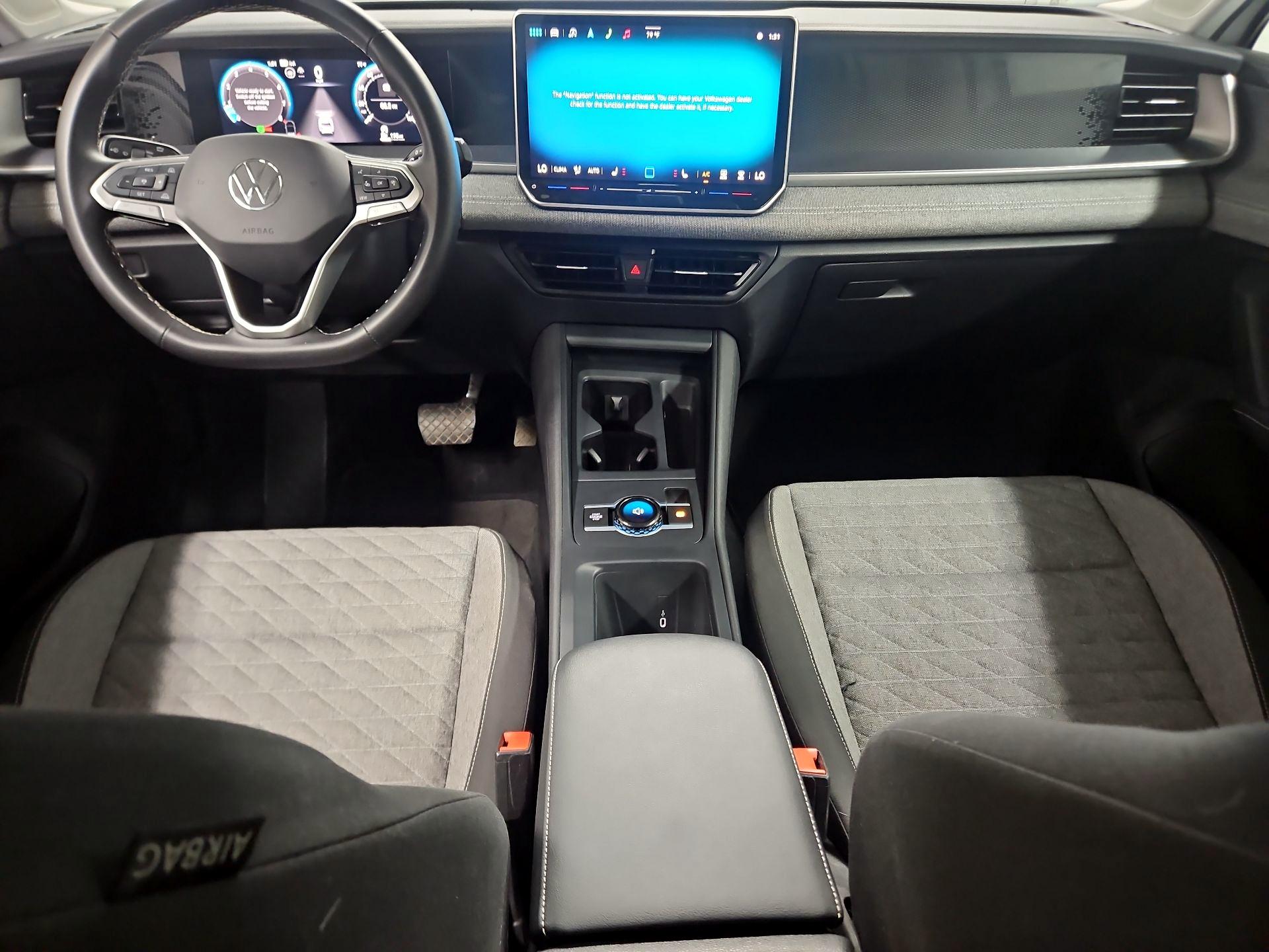 Thumbnail: 2025 Volkswagen Tiguan - 9