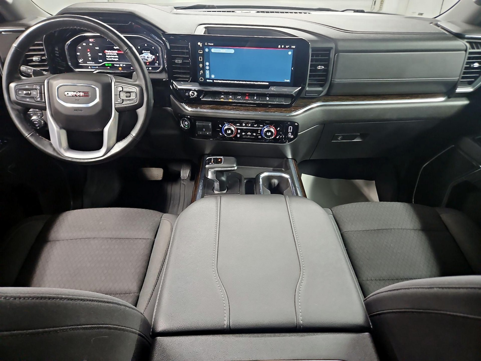 2024 GMC Sierra 1500 Elevation - Photo 10