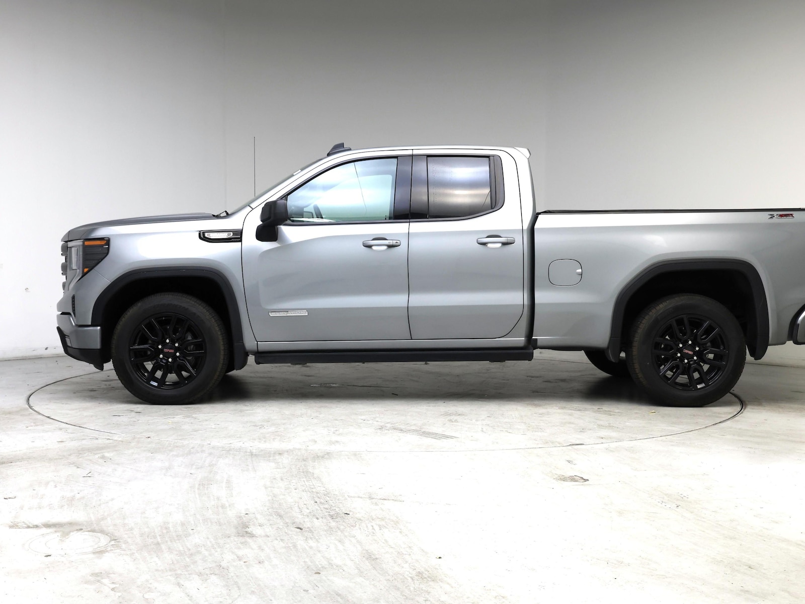 2024 GMC Sierra 1500 Elevation - Photo 4