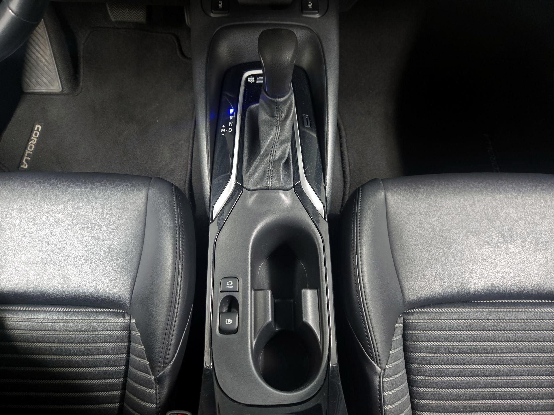 Thumbnail: 2023 Toyota Corolla - 17