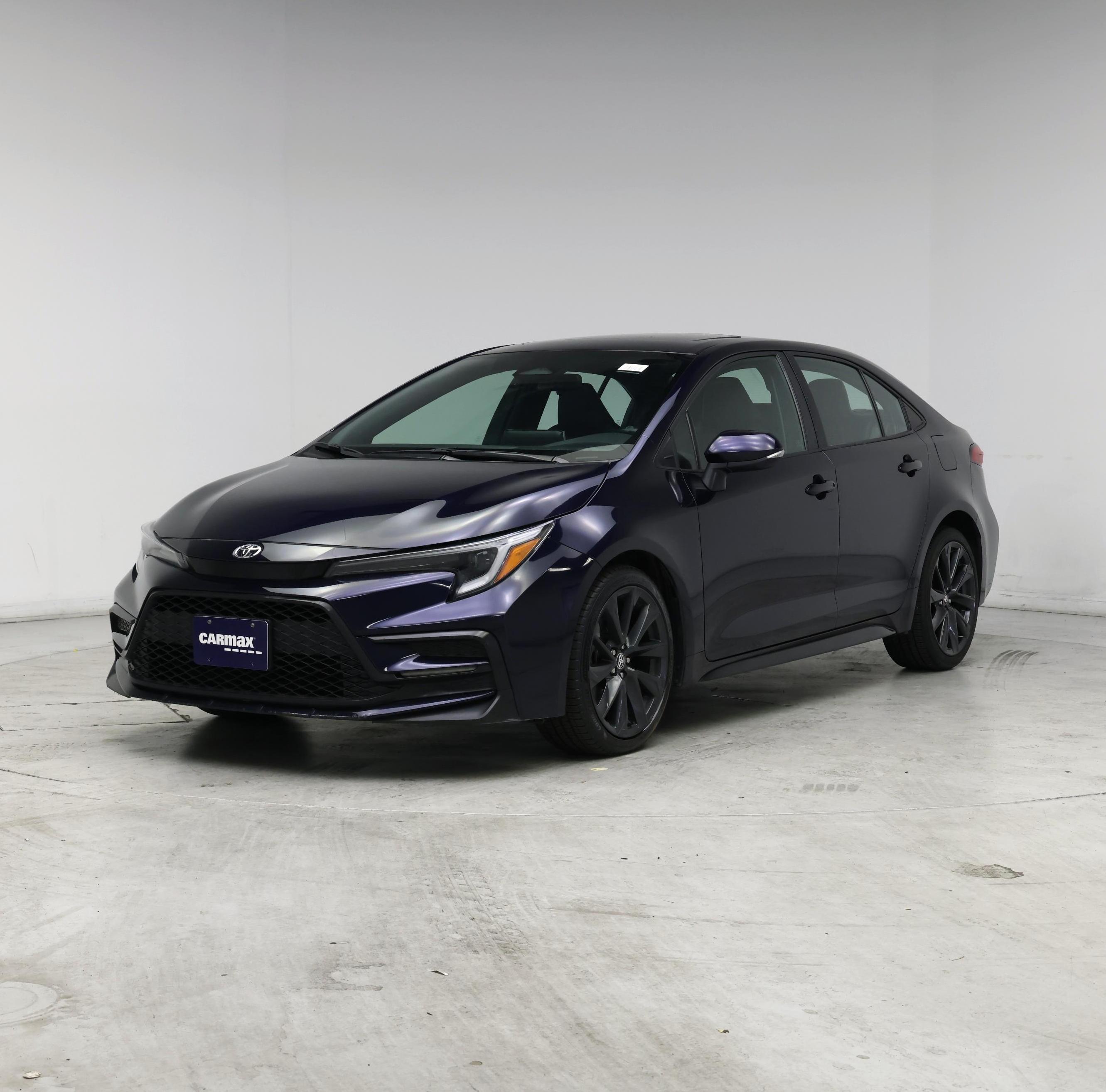 Thumbnail: 2023 Toyota Corolla - 4