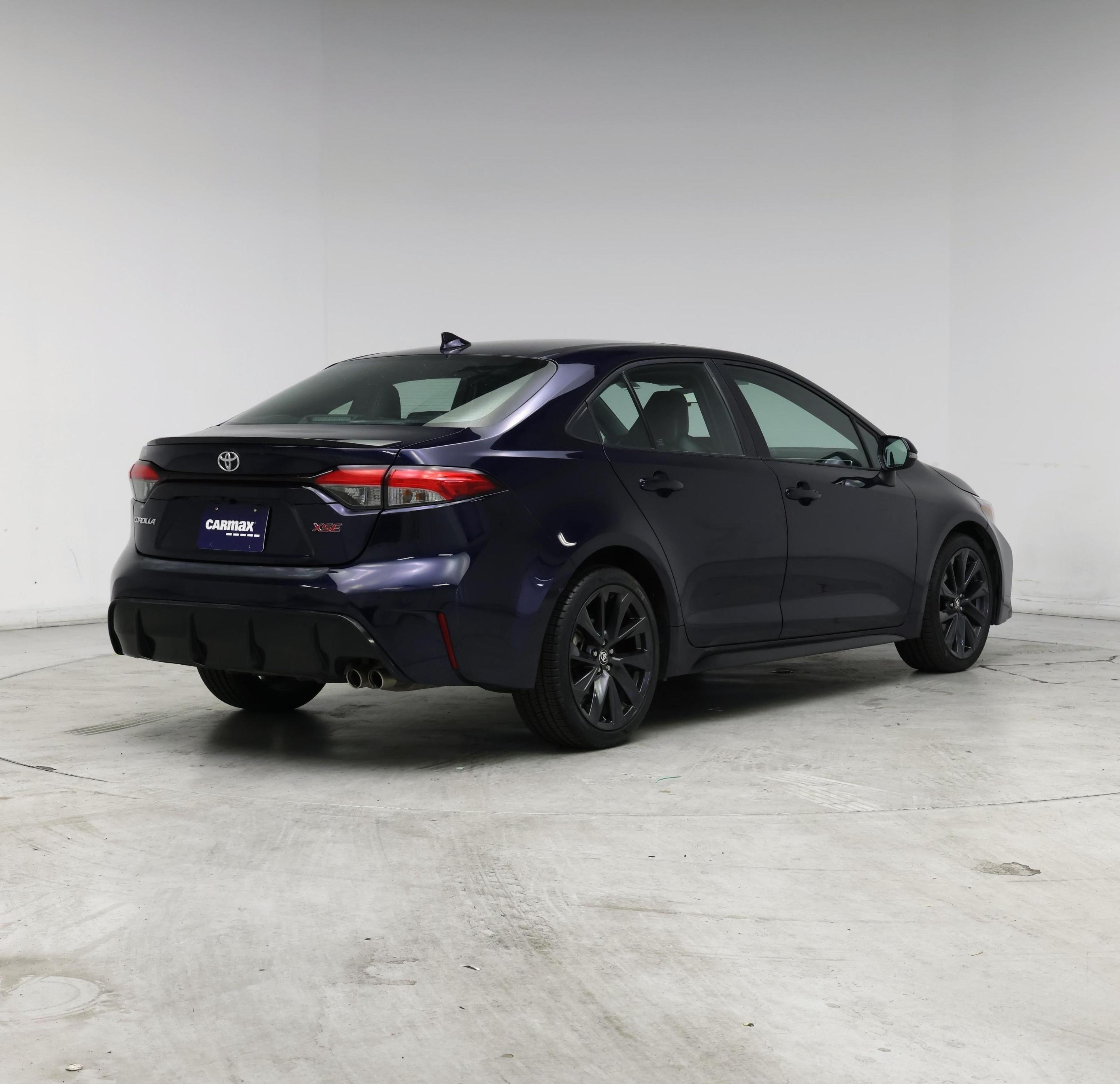 Thumbnail: 2023 Toyota Corolla - 8