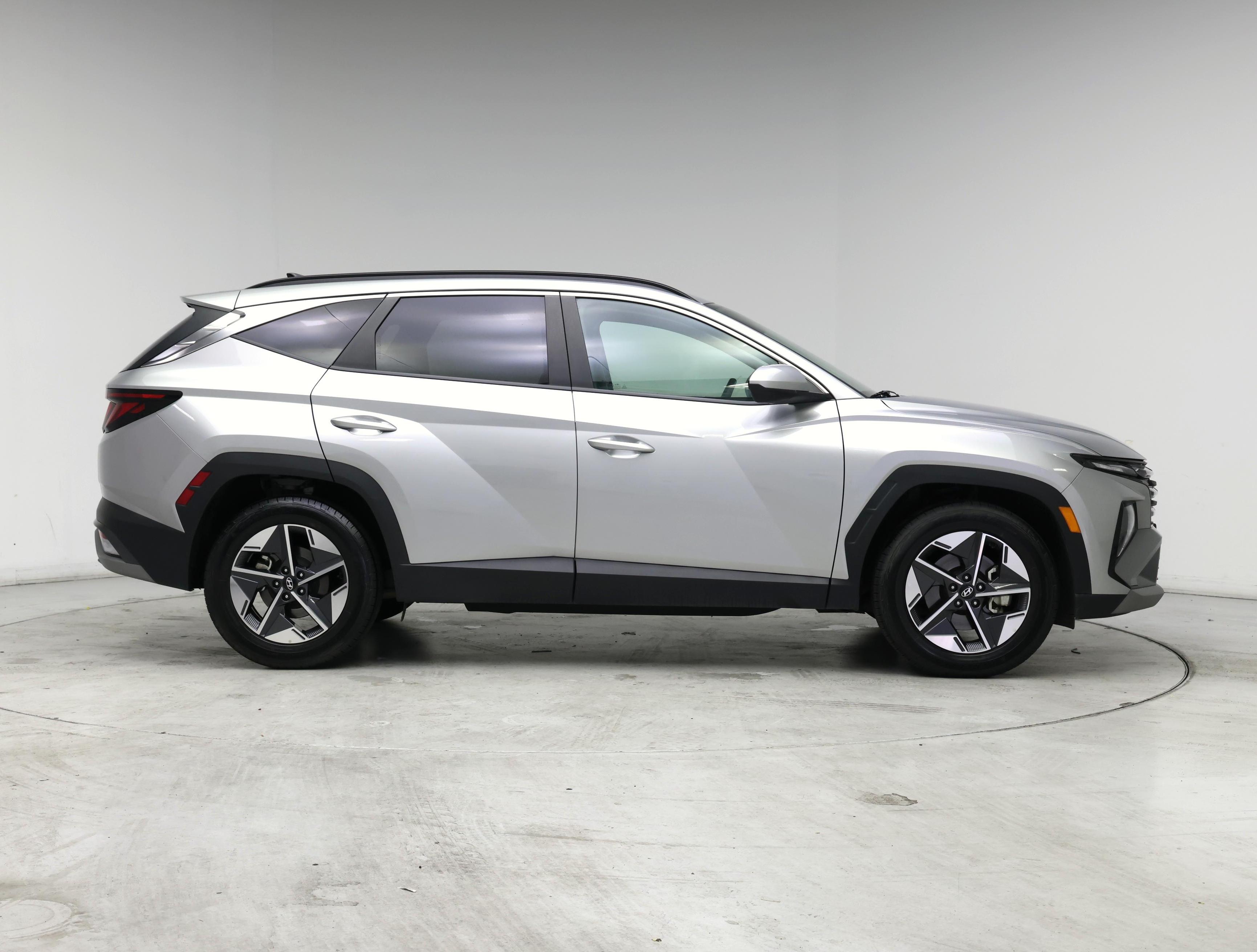 Thumbnail: 2025 Hyundai Tucson - 7