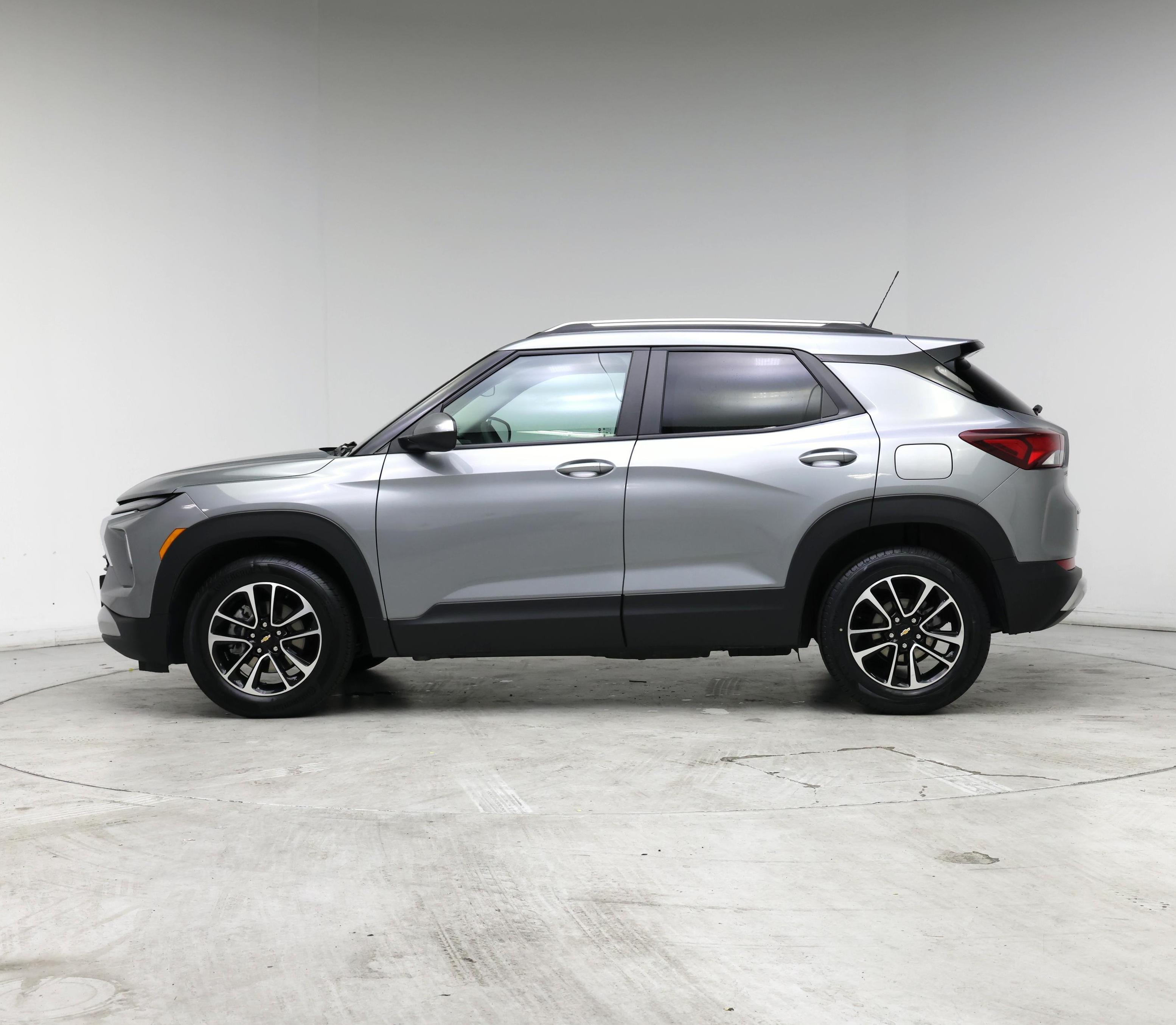 Thumbnail: 2025 Chevrolet TrailBlazer - 3