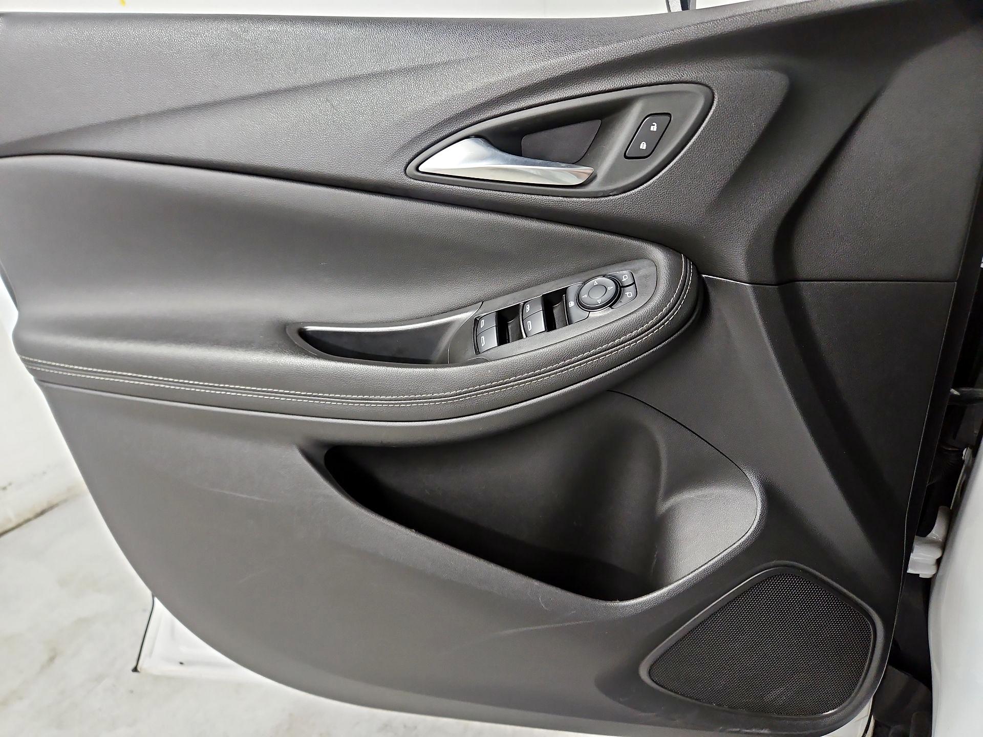 Thumbnail: 2024 Buick Encore GX - 12