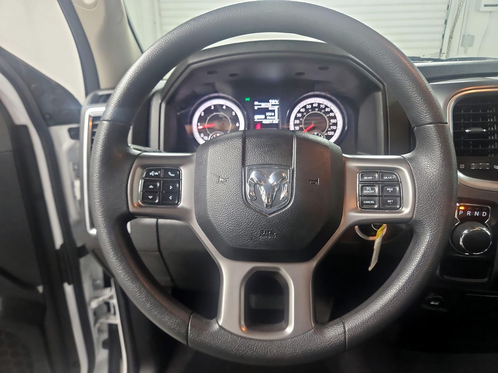 2024 RAM Ram 1500 Classic SLT - Photo 11