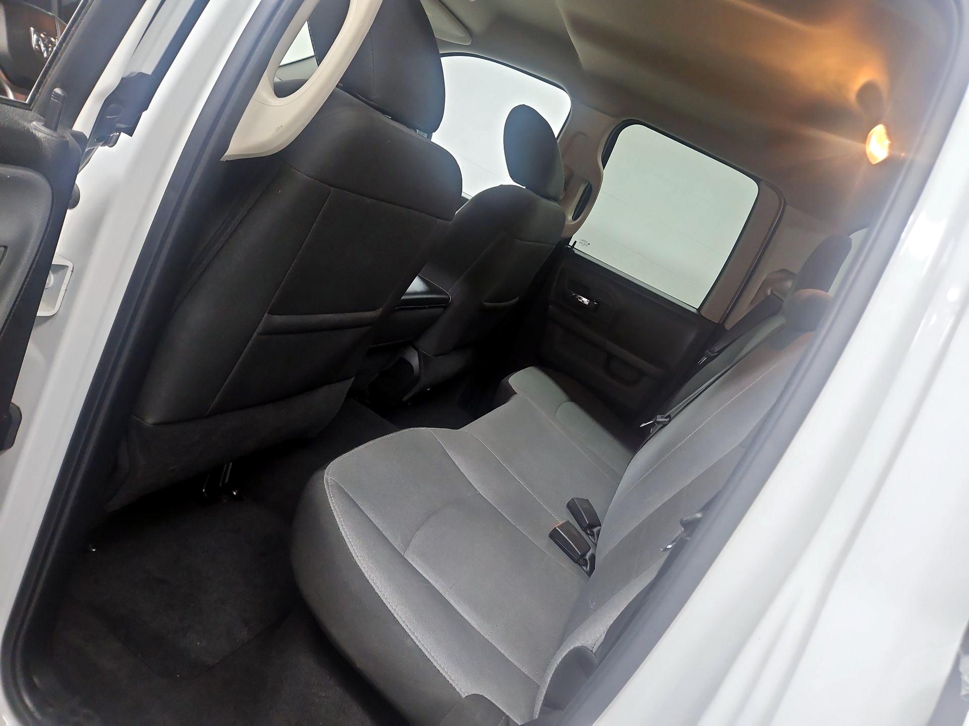 Thumbnail: 2024 RAM 1500 Classic - 19