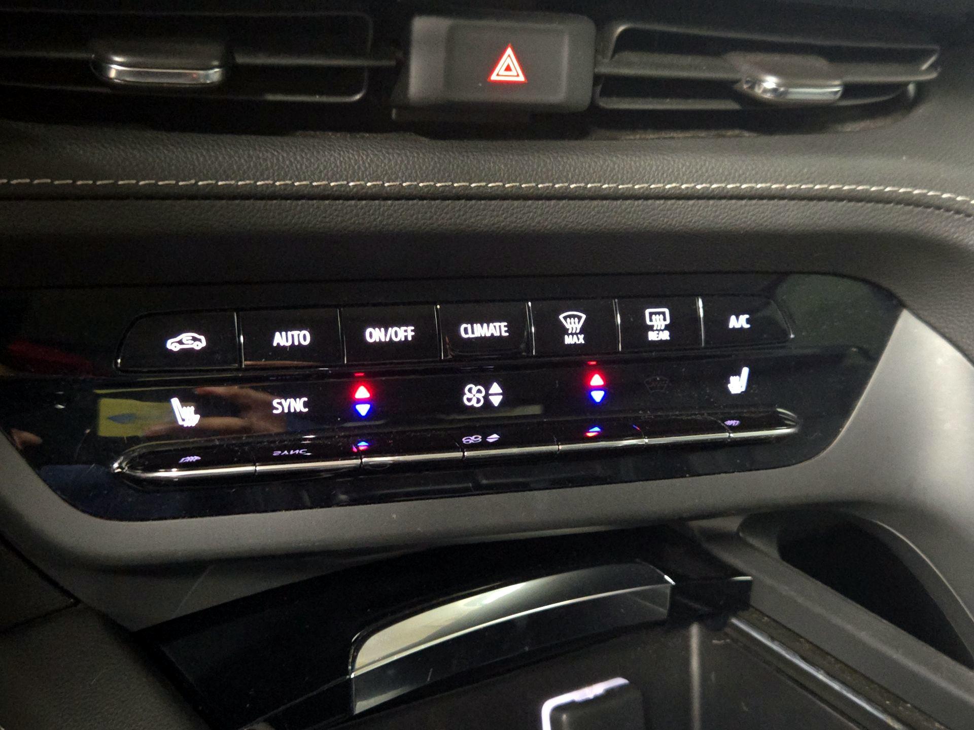 Thumbnail: 2023 Buick Envision - 16